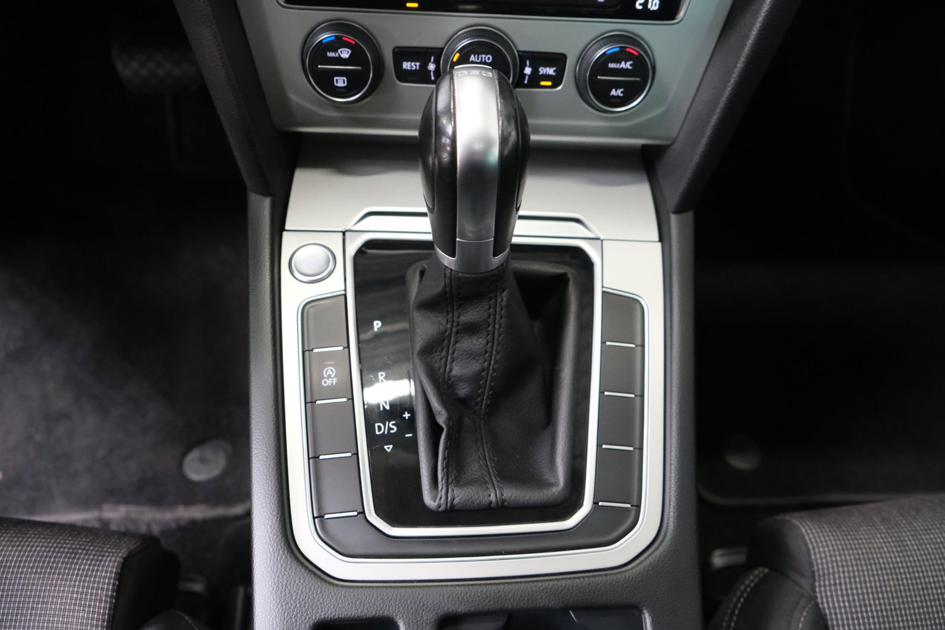 Volkswagen Passat Variant 1.5 TSI Comfortline Business (2019), foto 21