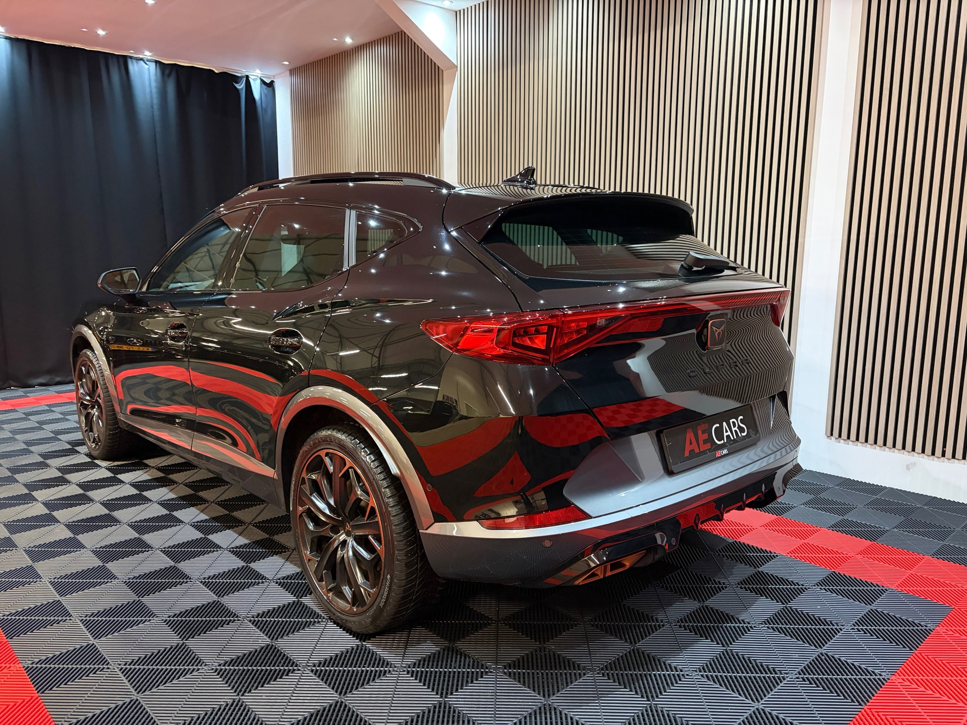 CUPRA Formentor 1.4 e-Hybrid VZ Copper Edition (2023), foto 13