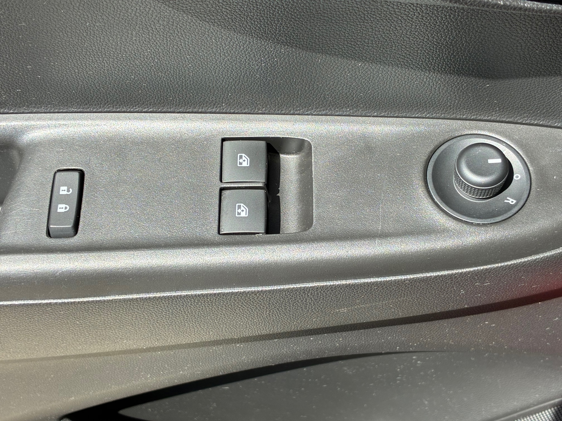 Opel Karl 1.0 ecoFLEX Edition (2016), foto 19