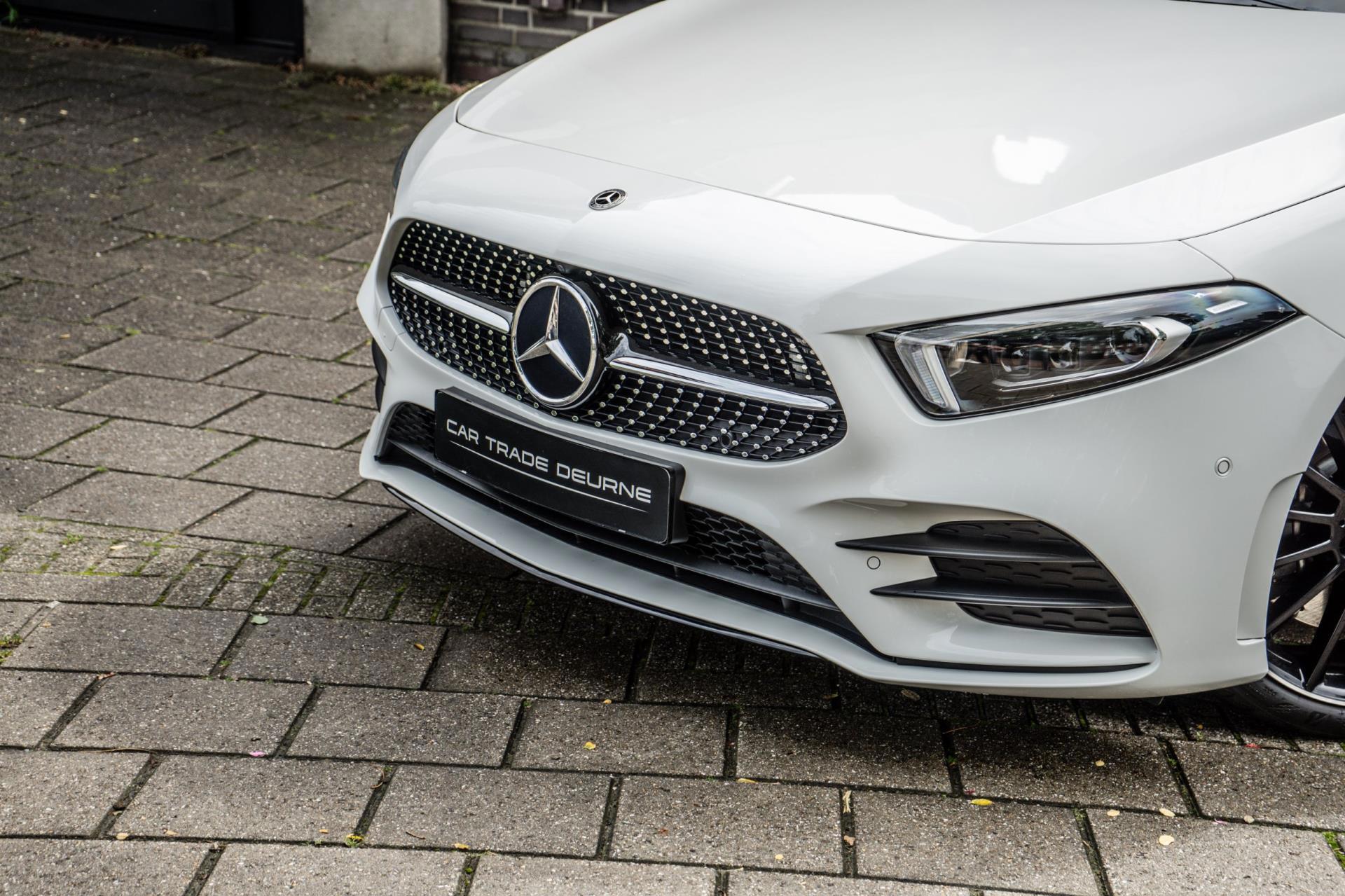 Mercedes-Benz A-klasse 250 AMG Night (2018), foto 2