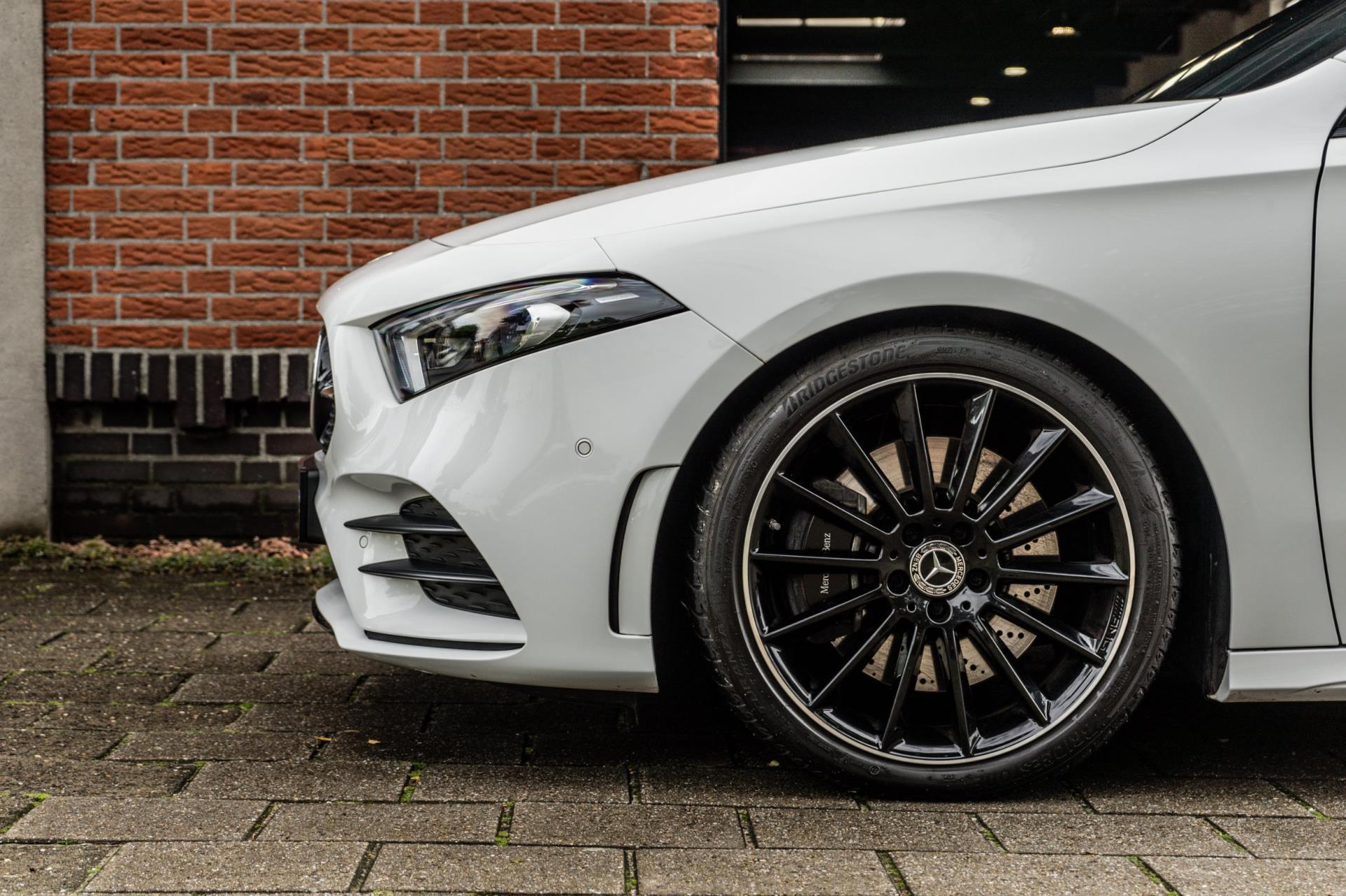 Mercedes-Benz A-klasse 250 AMG Night (2018), foto 6