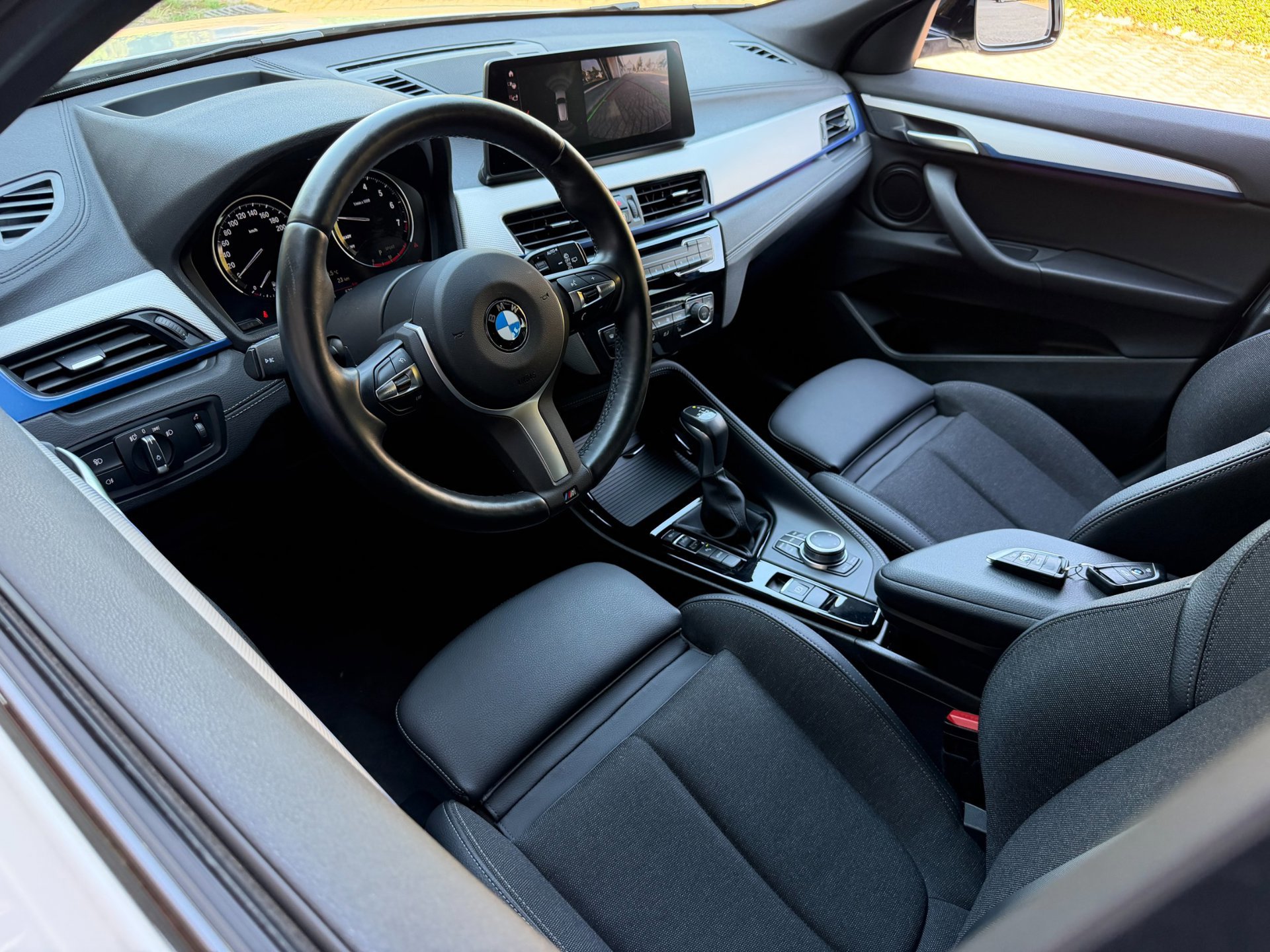 BMW X2 XDrive25e High Executive (2020), foto 14