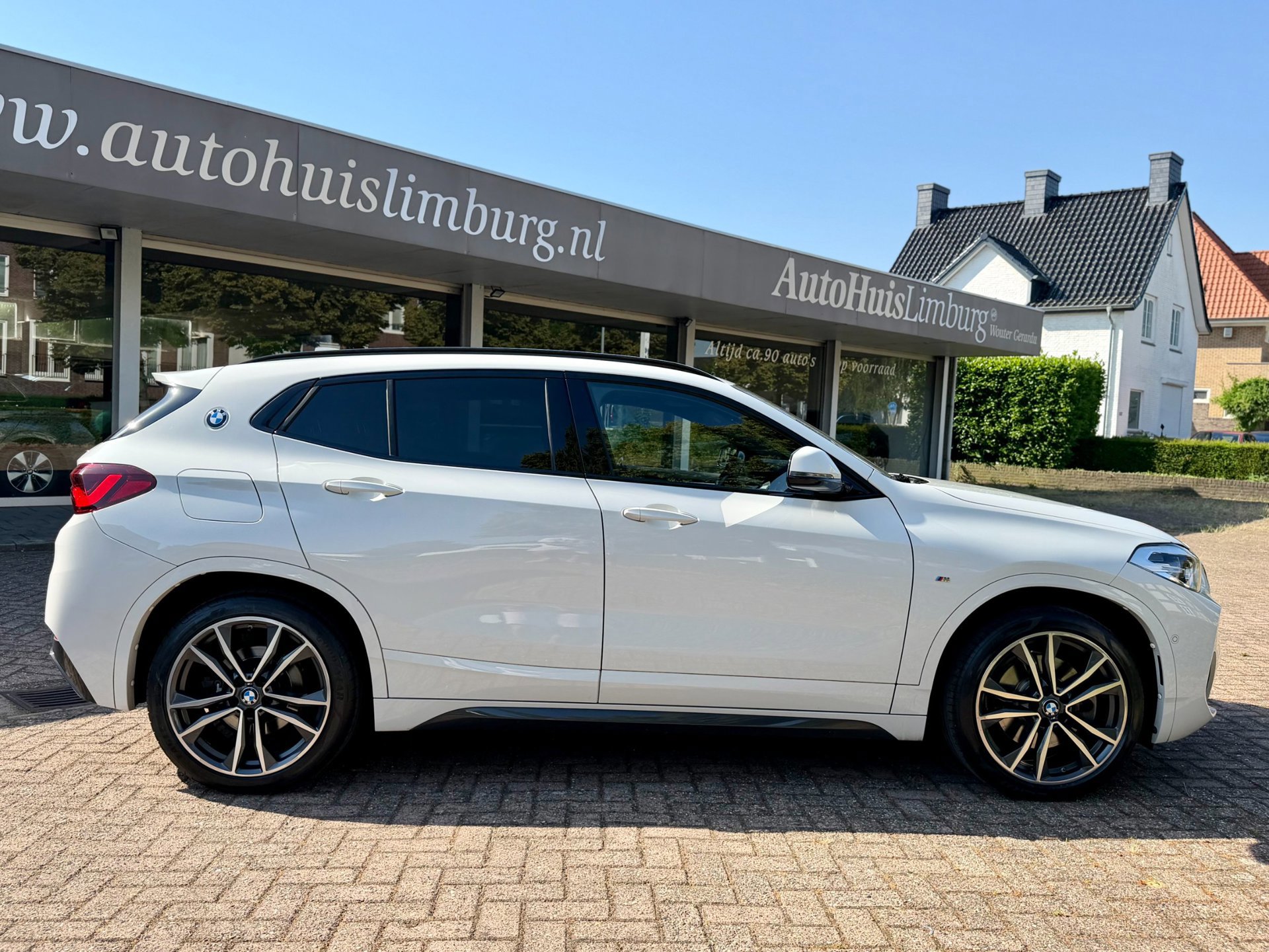BMW X2 XDrive25e High Executive (2020), foto 3