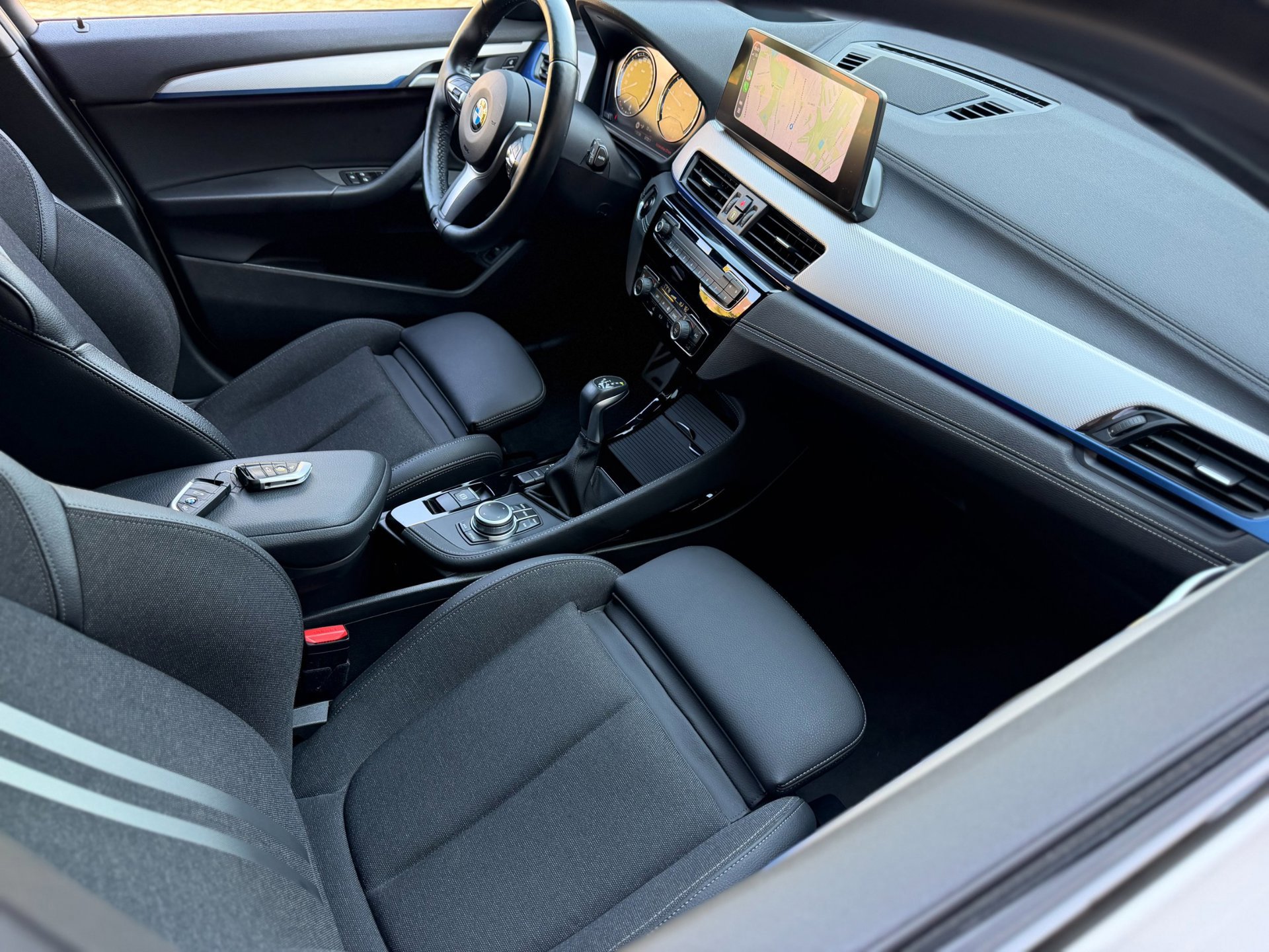 BMW X2 XDrive25e High Executive (2020), foto 7