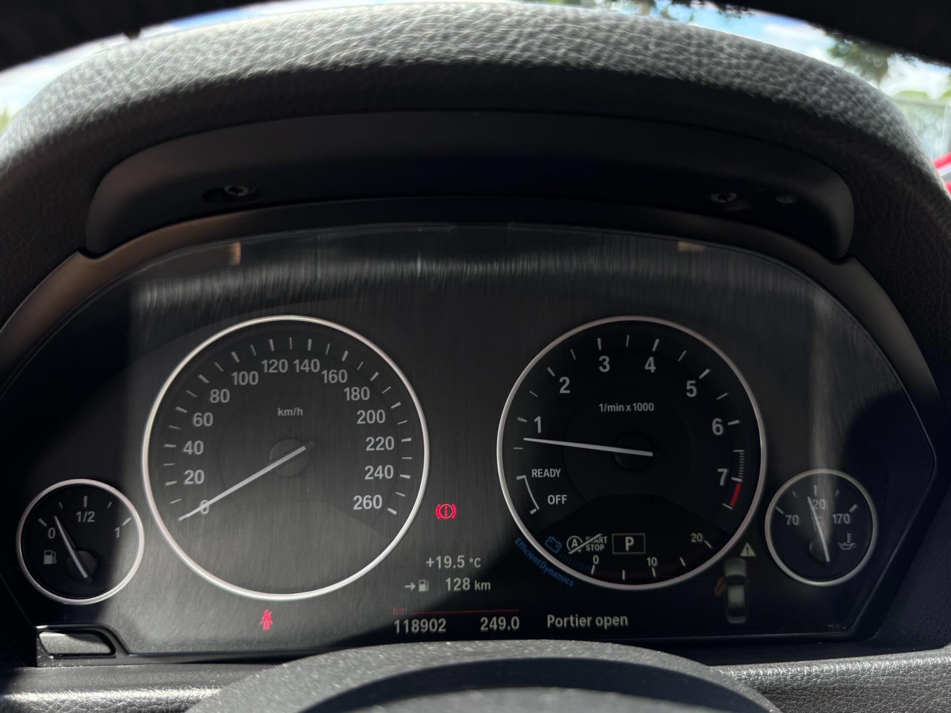 BMW 3-Serie 320i High Executive 184 PK (2017), foto 13