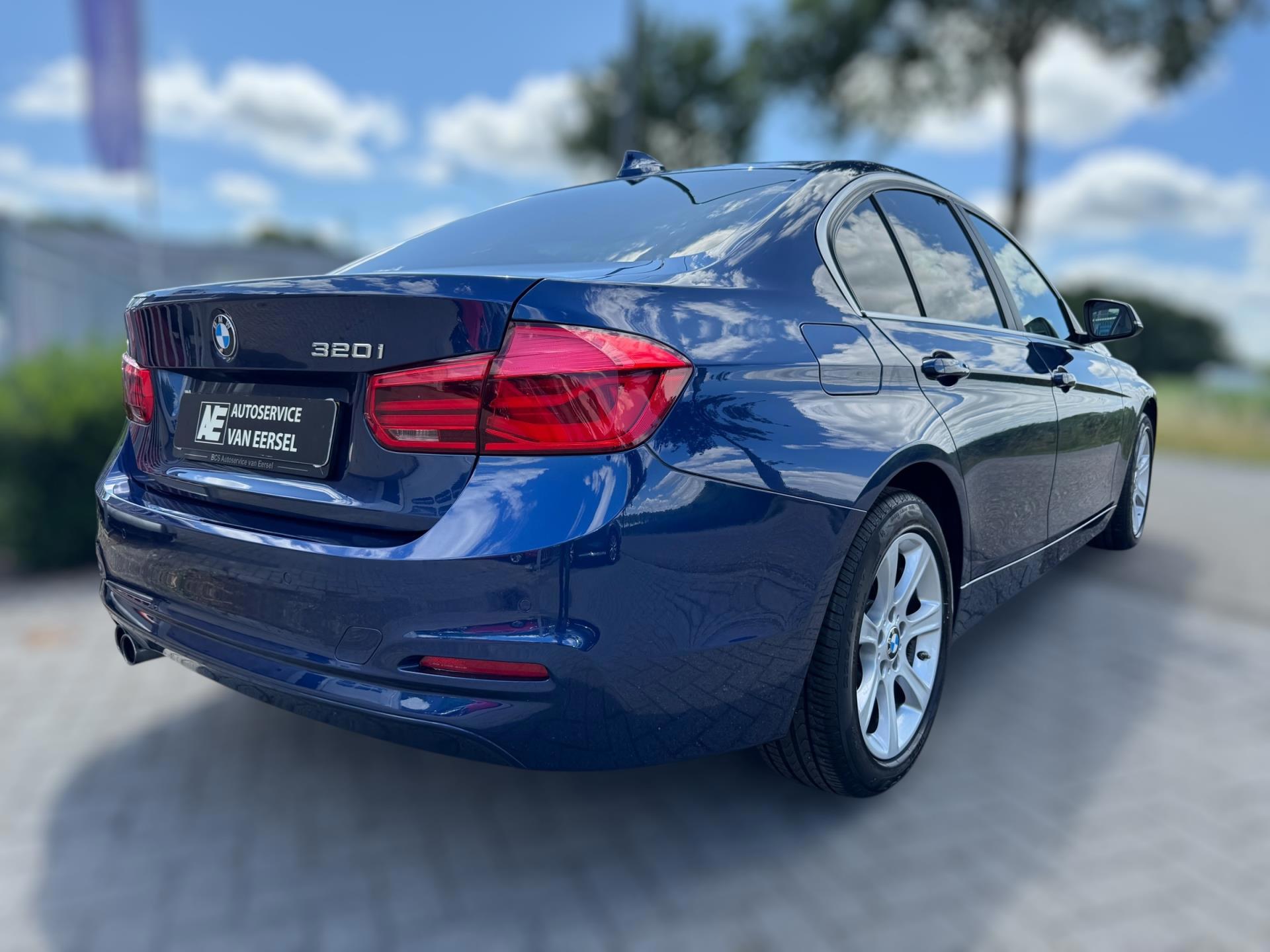 BMW 3-Serie 320i High Executive 184 PK (2017), foto 36