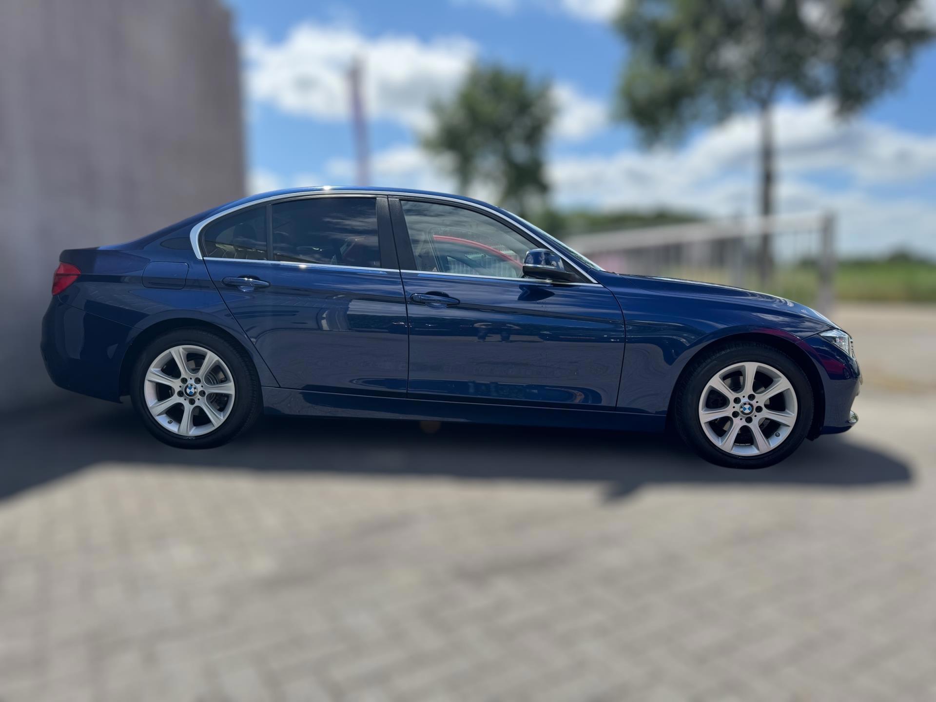 BMW 3-Serie 320i High Executive 184 PK (2017), foto 7