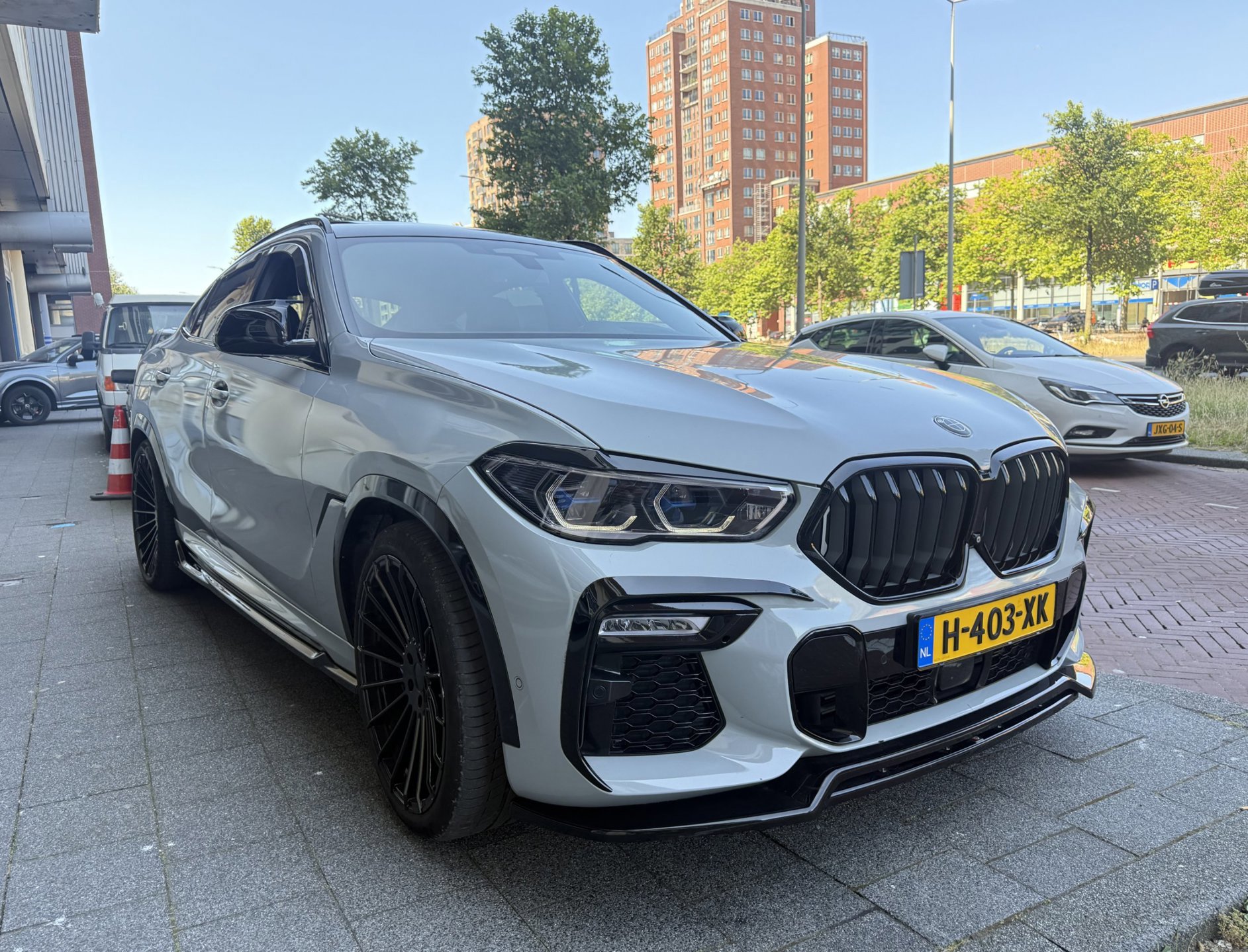 BMW X6 BOMVOLLE xDrive40i 2020 – Unieke custom uitvoering (2020), foto 6