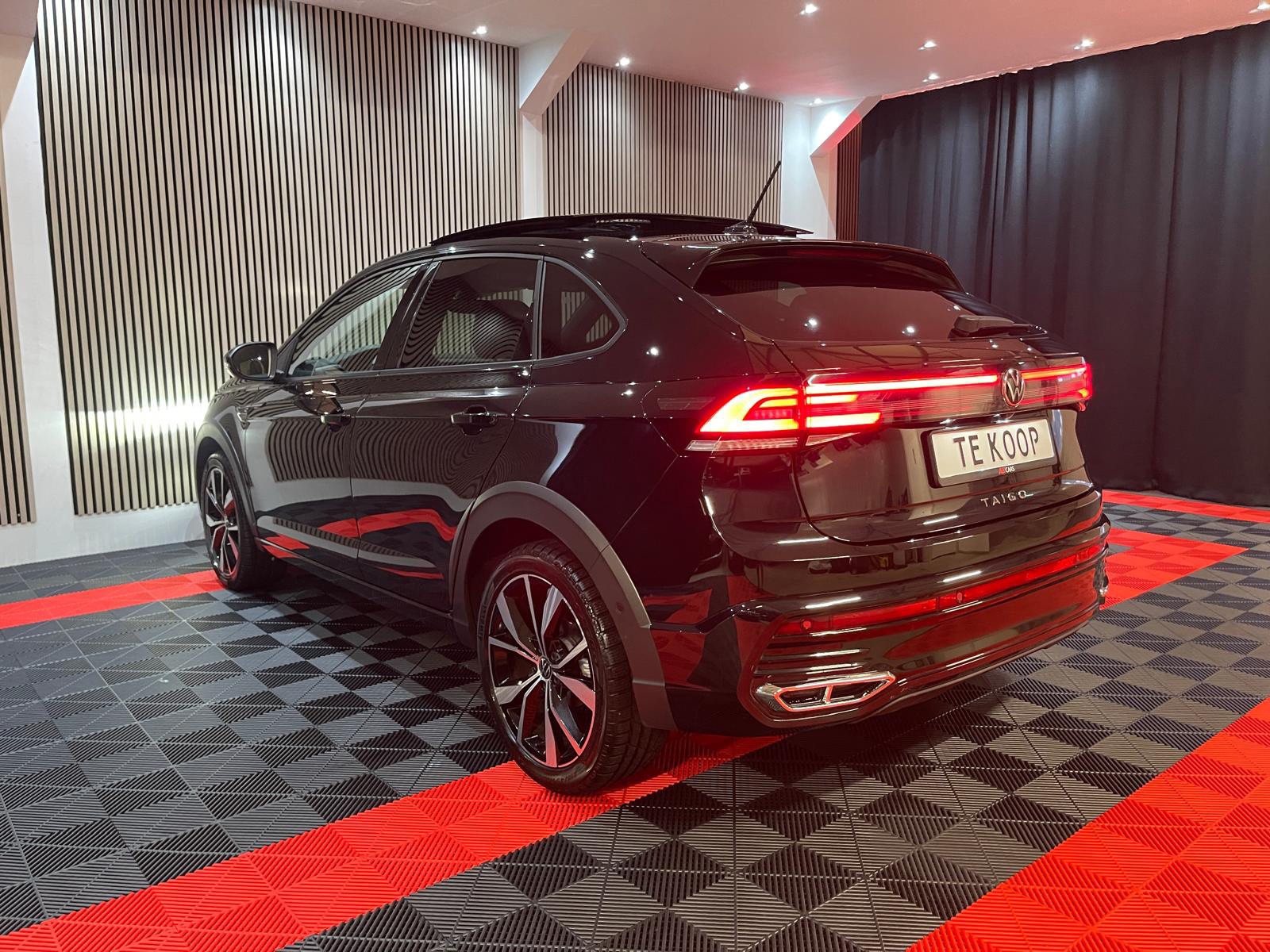 Volkswagen Taigo 1.5 TSI R-Line Business (2022), foto 9