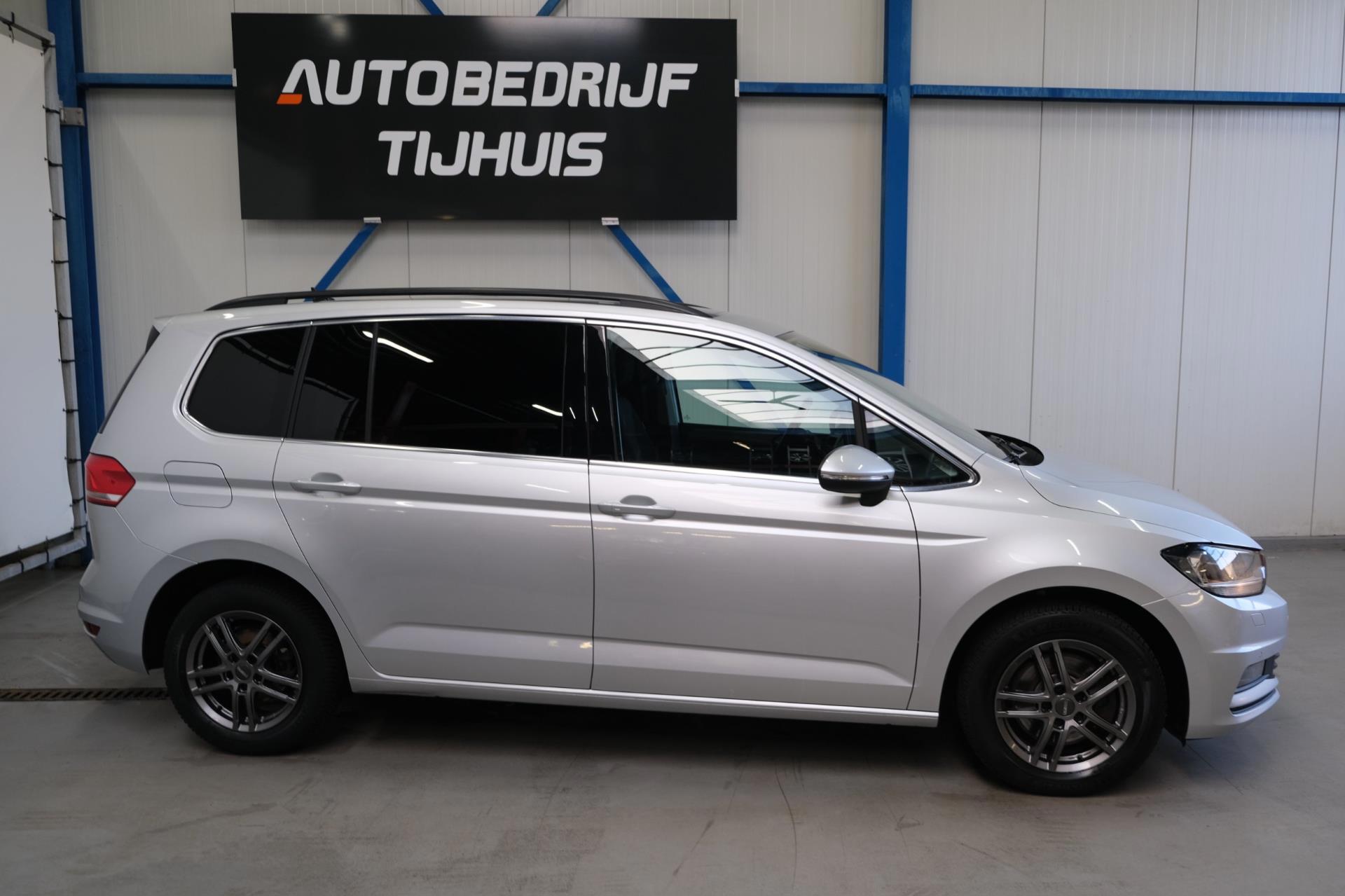 Volkswagen Touran 2.0 TDI 150 PK DSG > Grijskenteken < - Airco, Cruise, Navi, PDC. (2021), foto 2