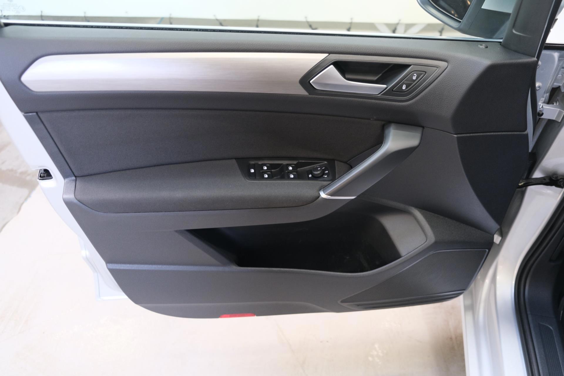 Volkswagen Touran 2.0 TDI 150 PK DSG > Grijskenteken < - Airco, Cruise, Navi, PDC. (2021), foto 11