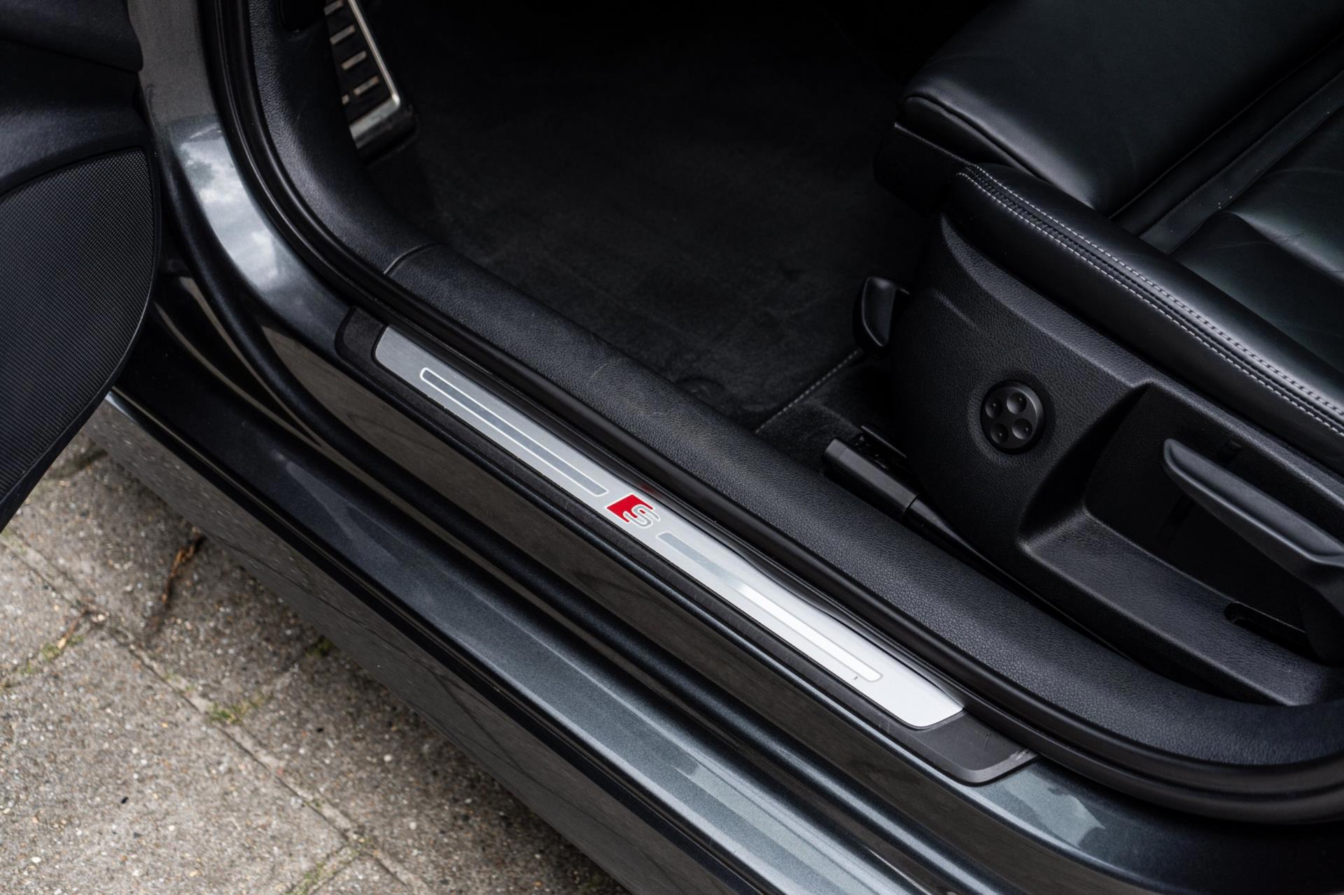Audi A3 Limousine 2.0 TFSI Quattro Sport S Line Edition (2017), foto 24