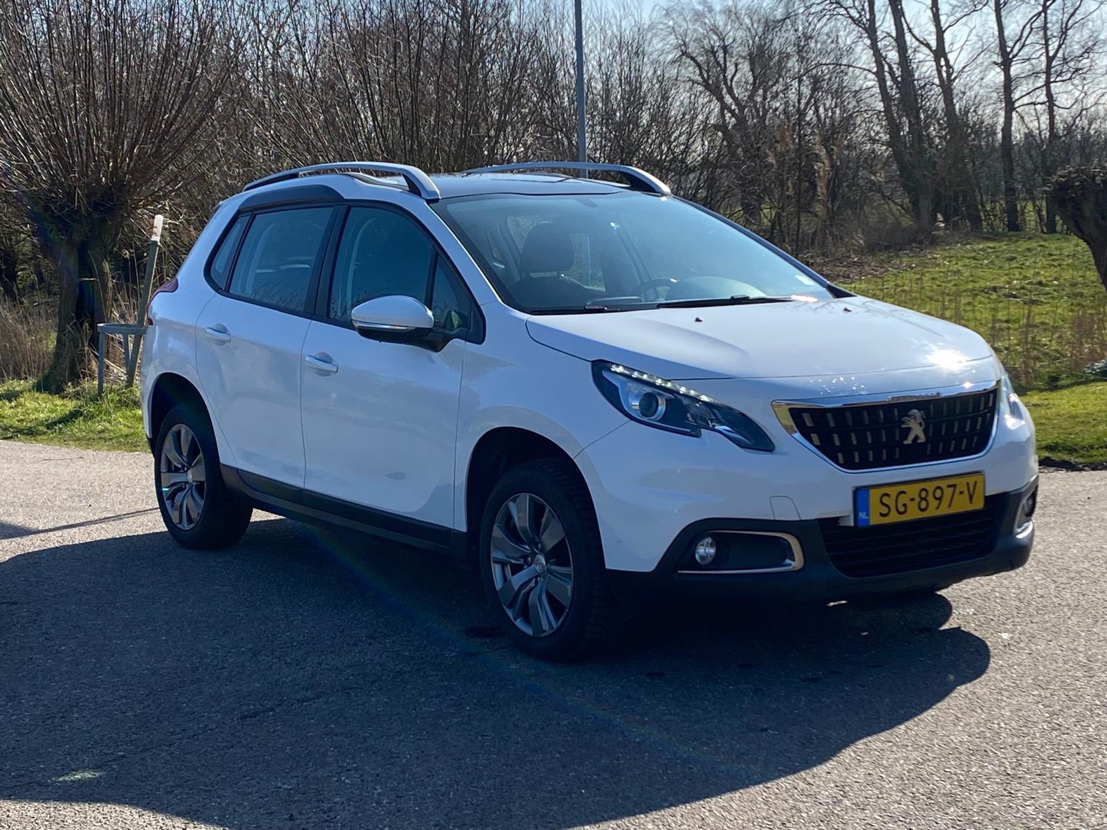 Peugeot 2008 1.2 PureTech Blue Lion (2018), foto 7