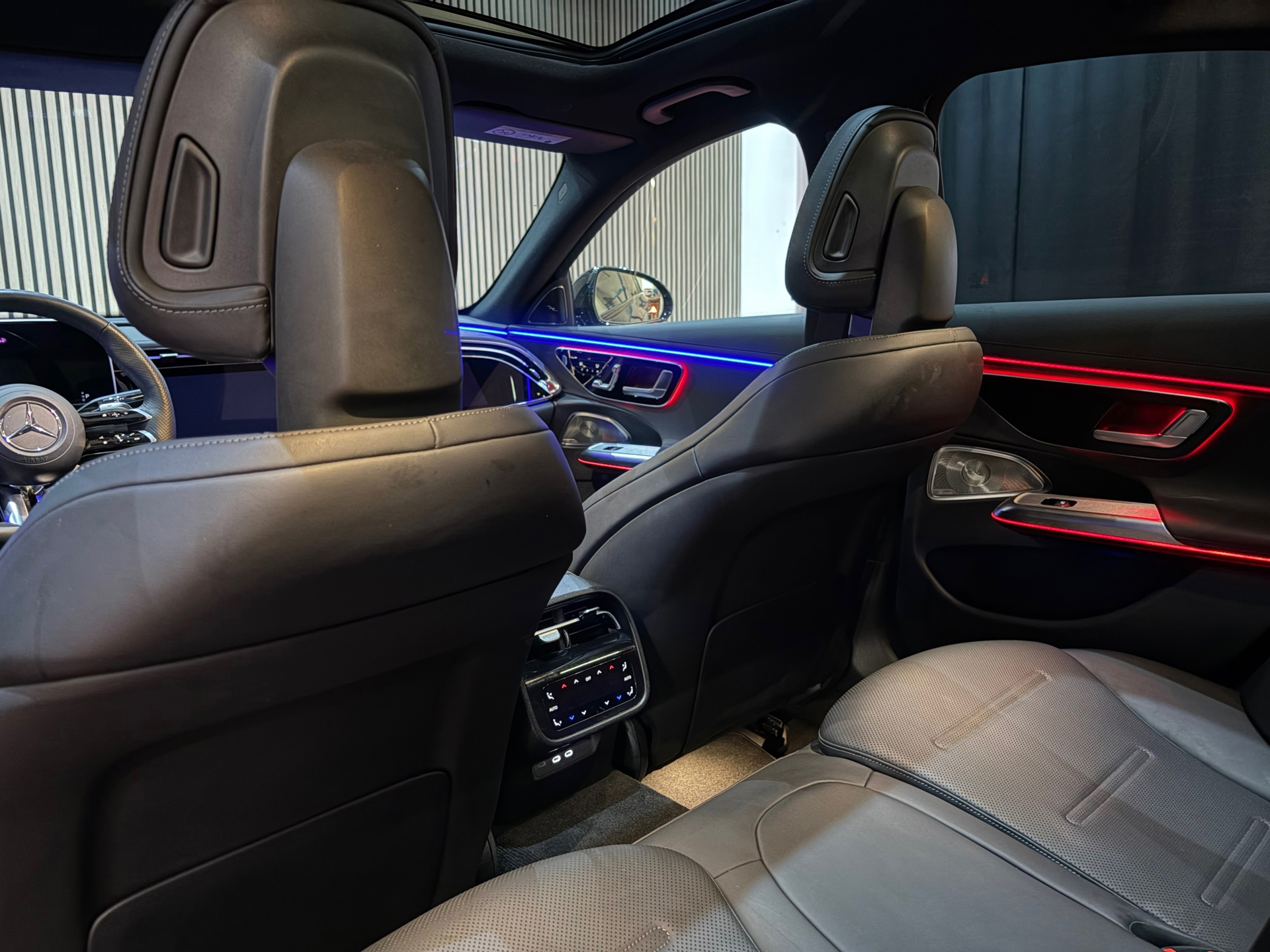 Mercedes-Benz E-klasse AMG 53 4MATIC (2025), foto 22
