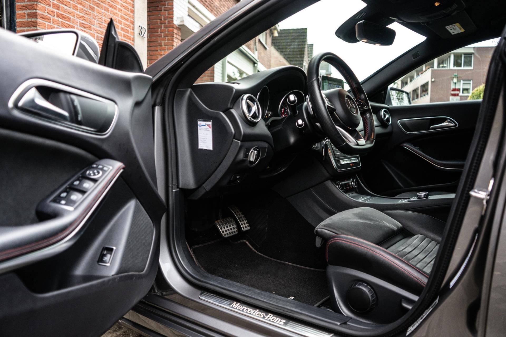 Mercedes-Benz CLA-klasse 180 AMG line (2018), foto 15