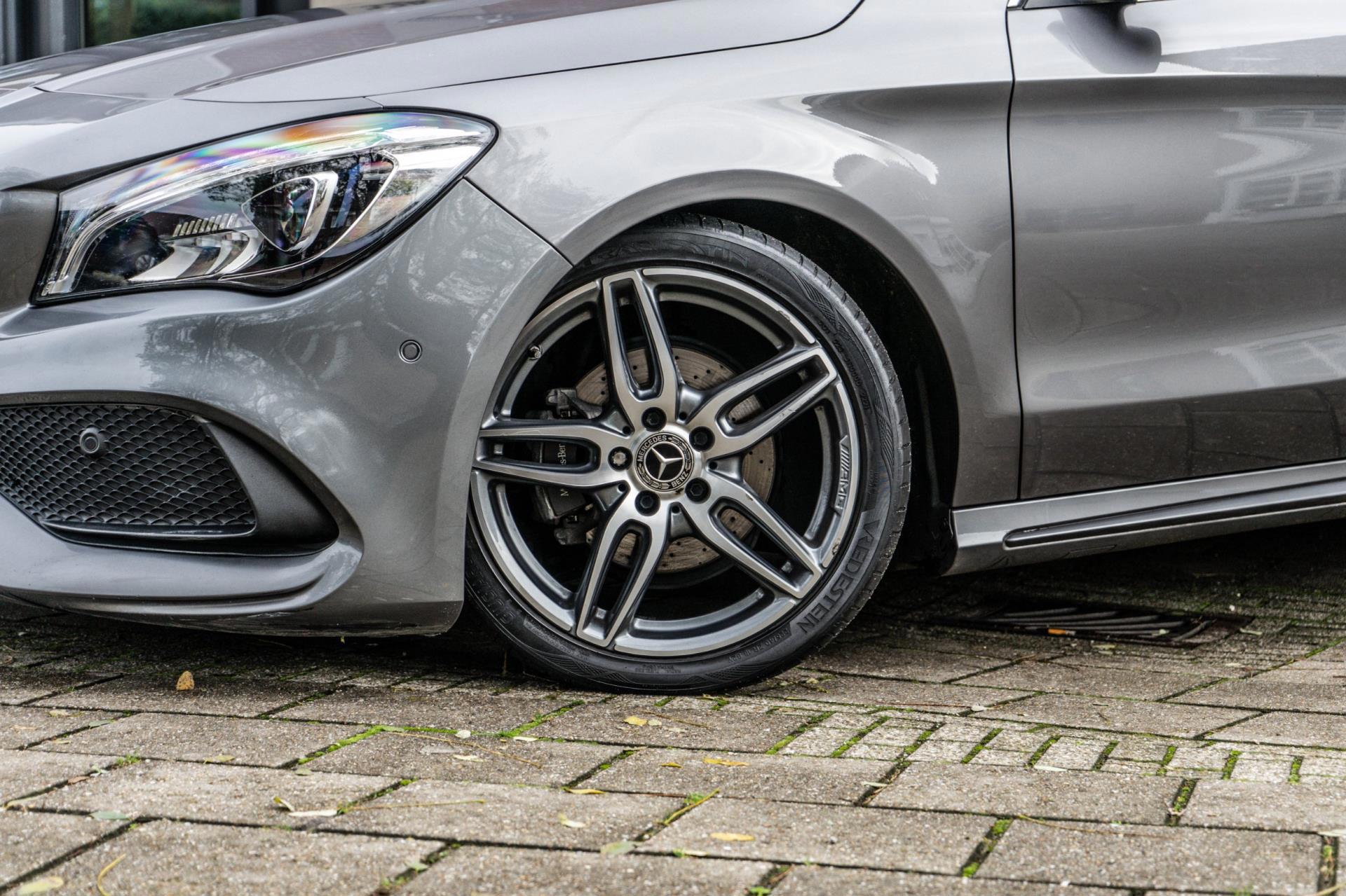Mercedes-Benz CLA-klasse 180 AMG line (2018), foto 3
