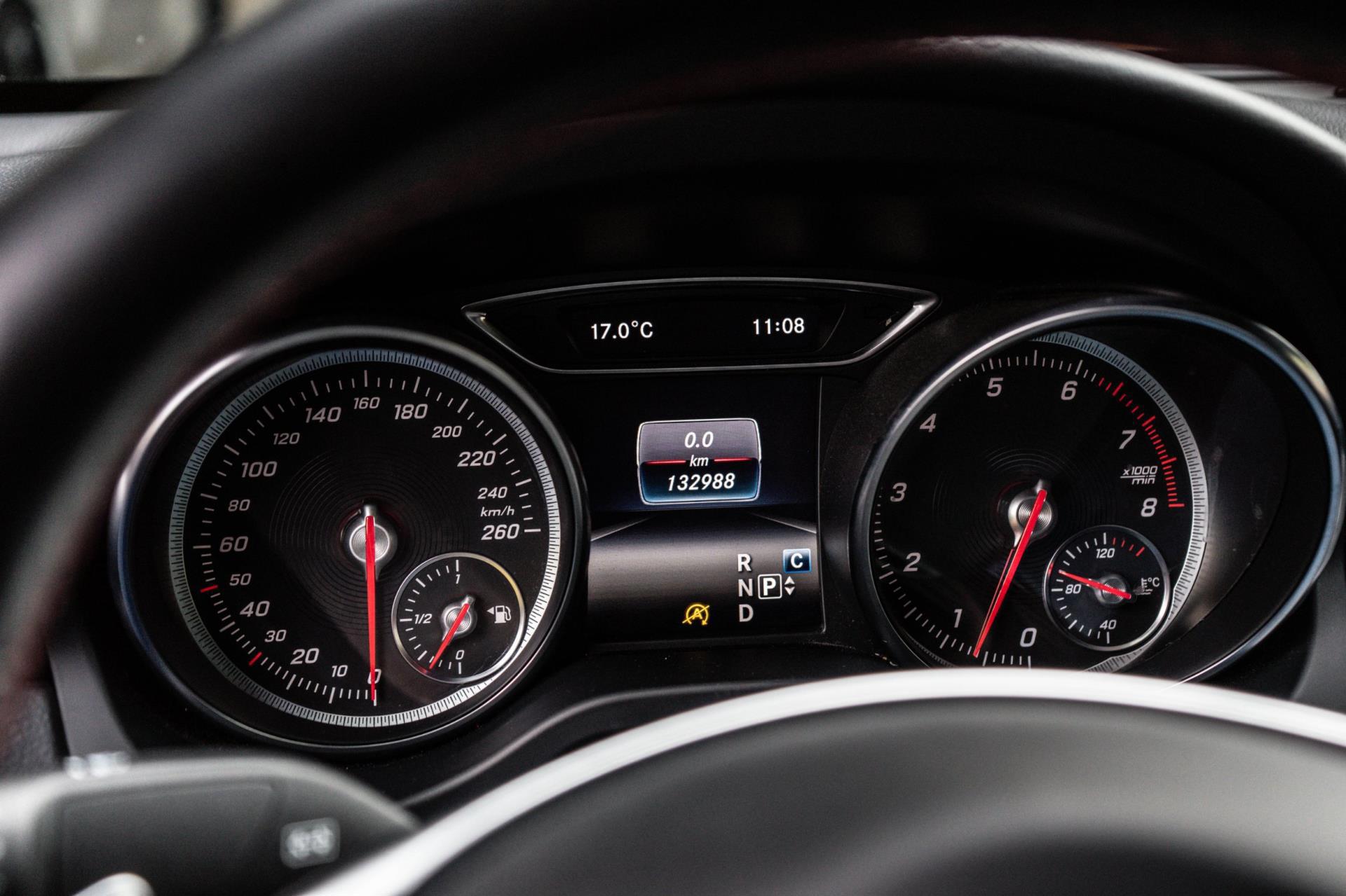Mercedes-Benz CLA-klasse 180 AMG line (2018), foto 22