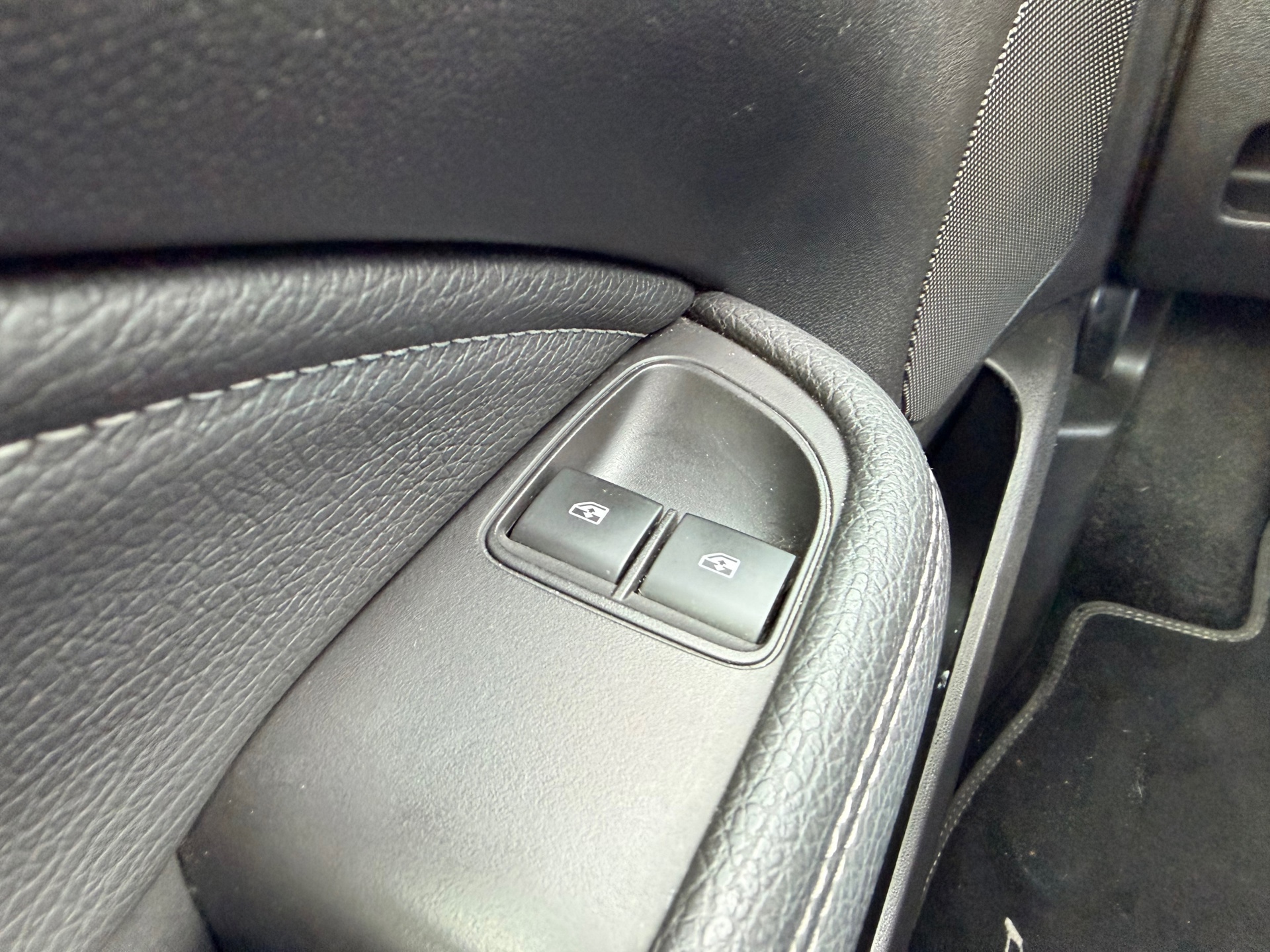 Opel Adam 1.0 Turbo Rocks (2018), foto 28