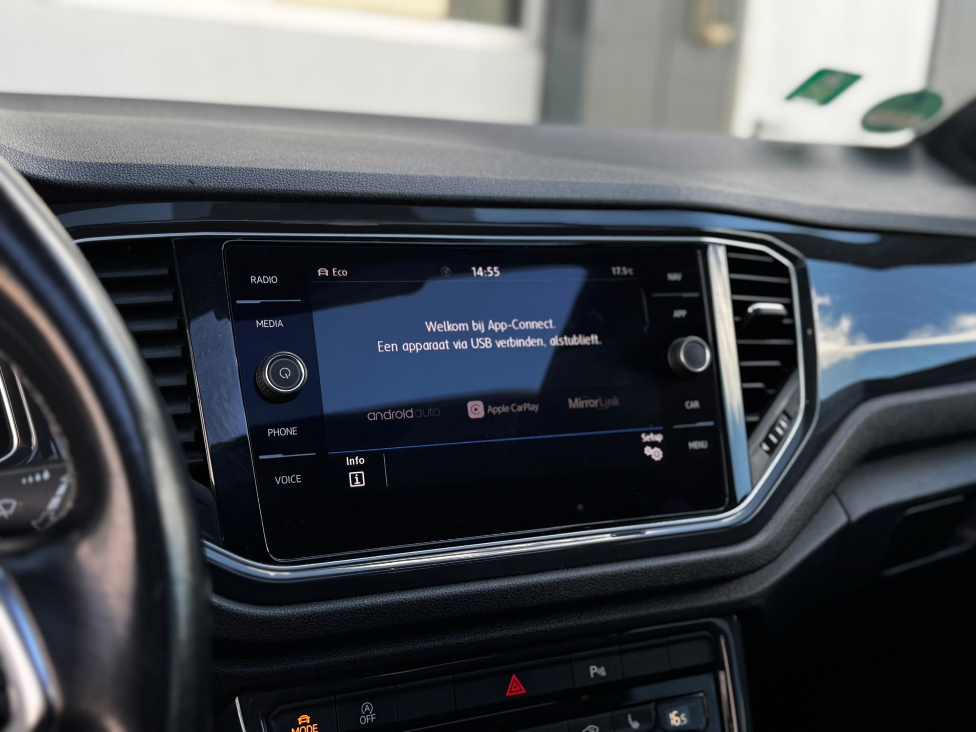 Volkswagen T-Roc 1.5 TSI 3xR-Line (2019), foto 18