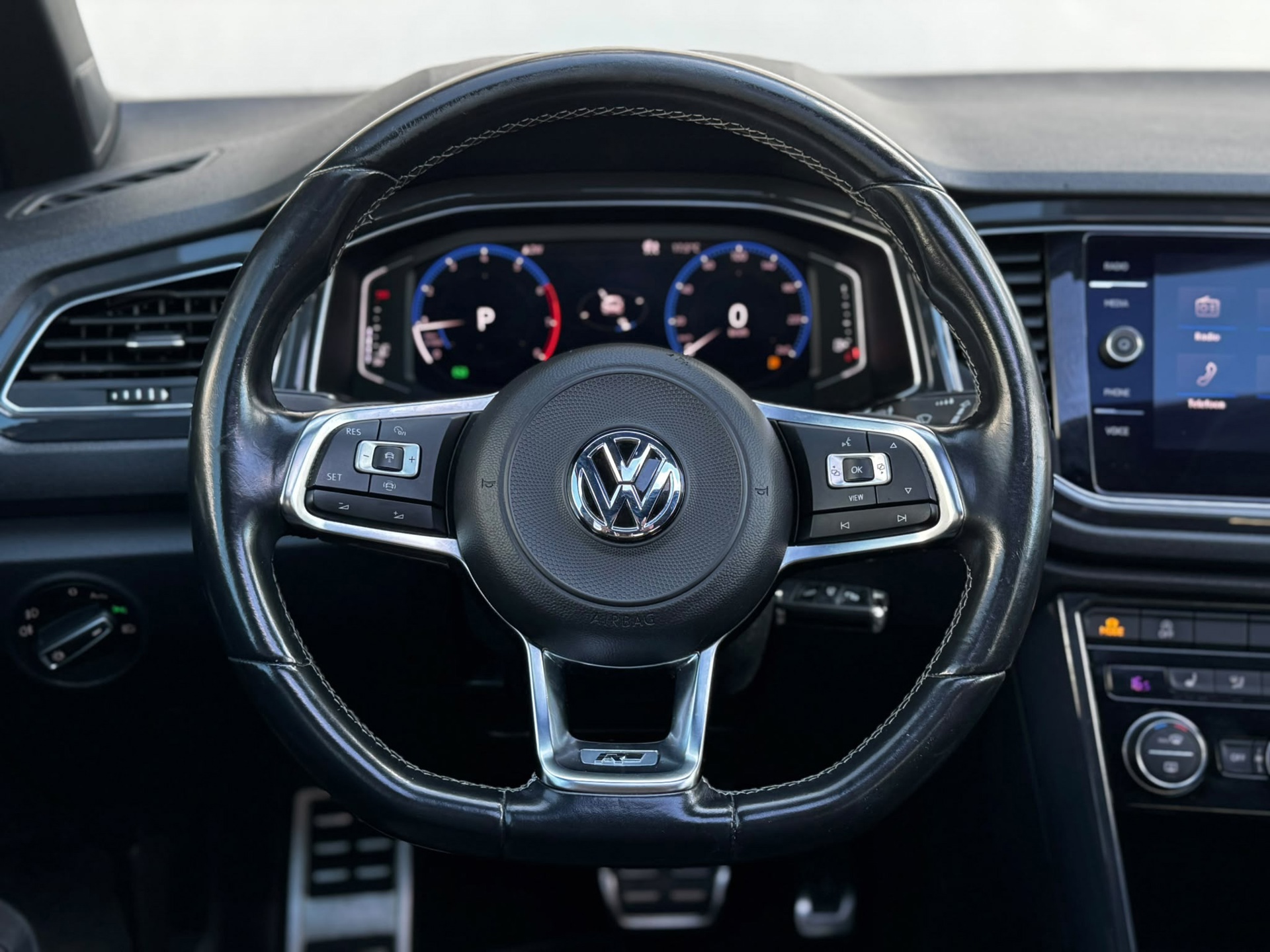 Volkswagen T-Roc 1.5 TSI 3xR-Line (2019), foto 22