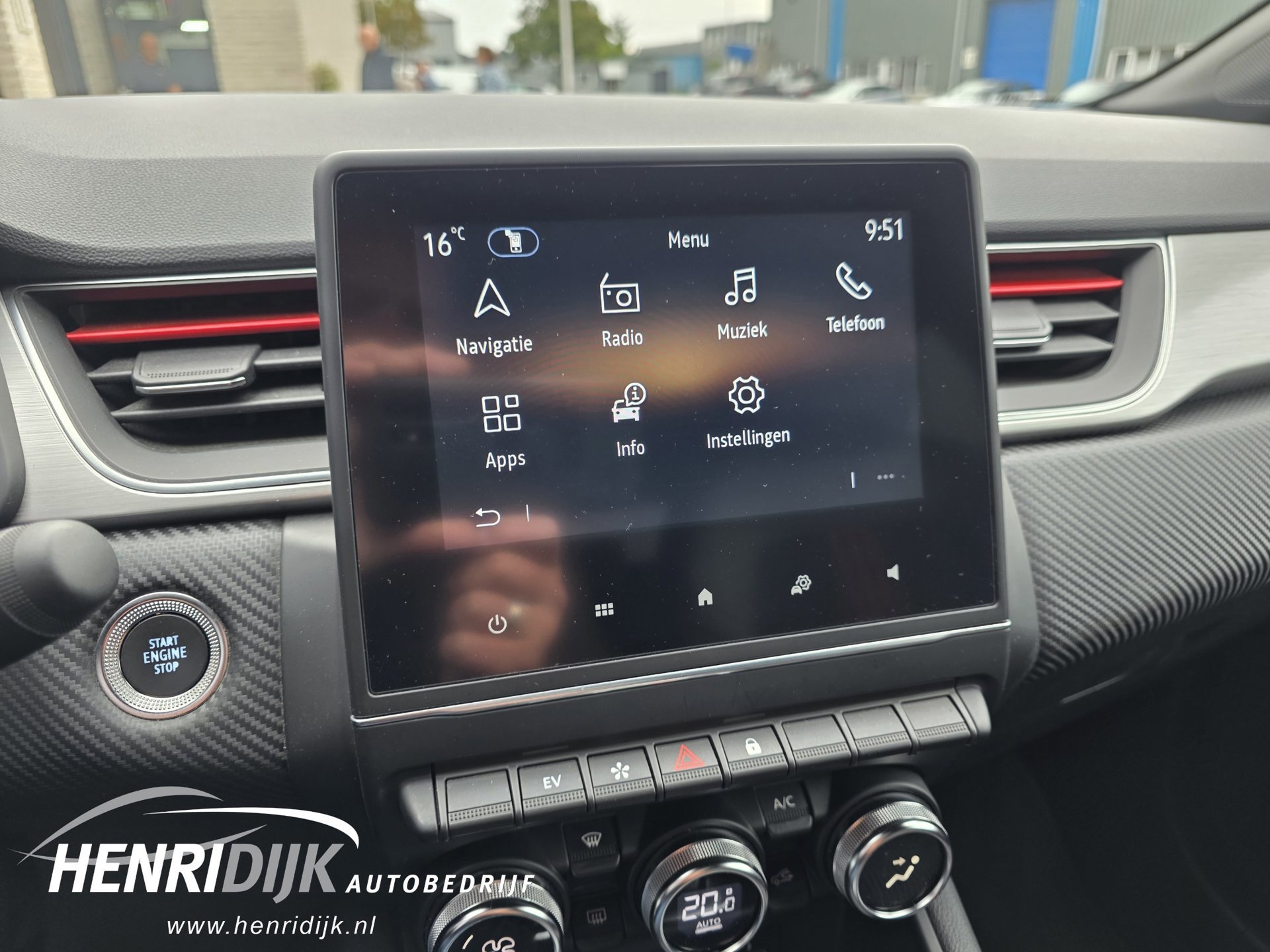 Renault Captur 1.6 E-Tech Hybrid 145 R.S. Line (2022), foto 28