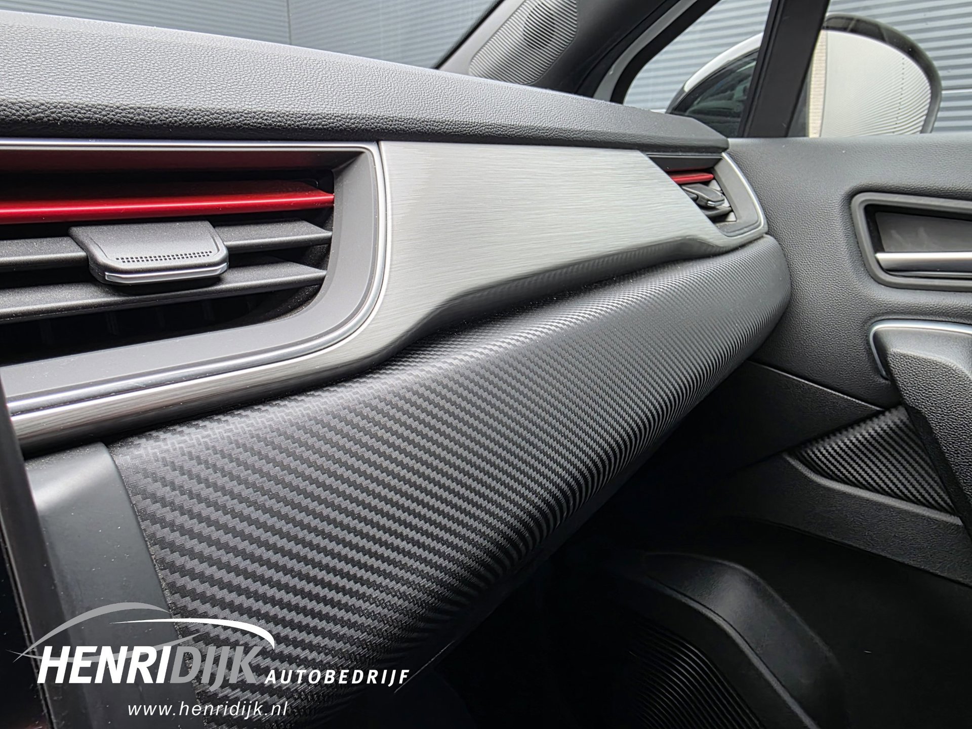 Renault Captur 1.6 E-Tech Hybrid 145 R.S. Line (2022), foto 35