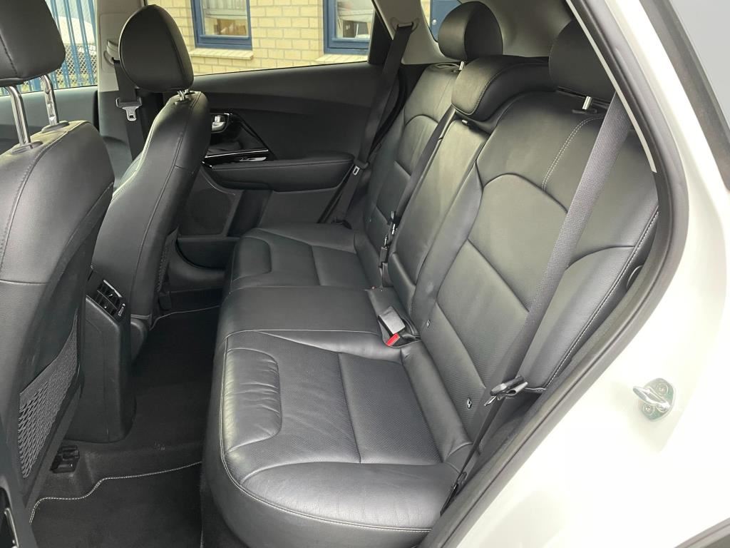 Kia Niro 1.6 GDi Hybrid DynamicPlusLine (2019), foto 8