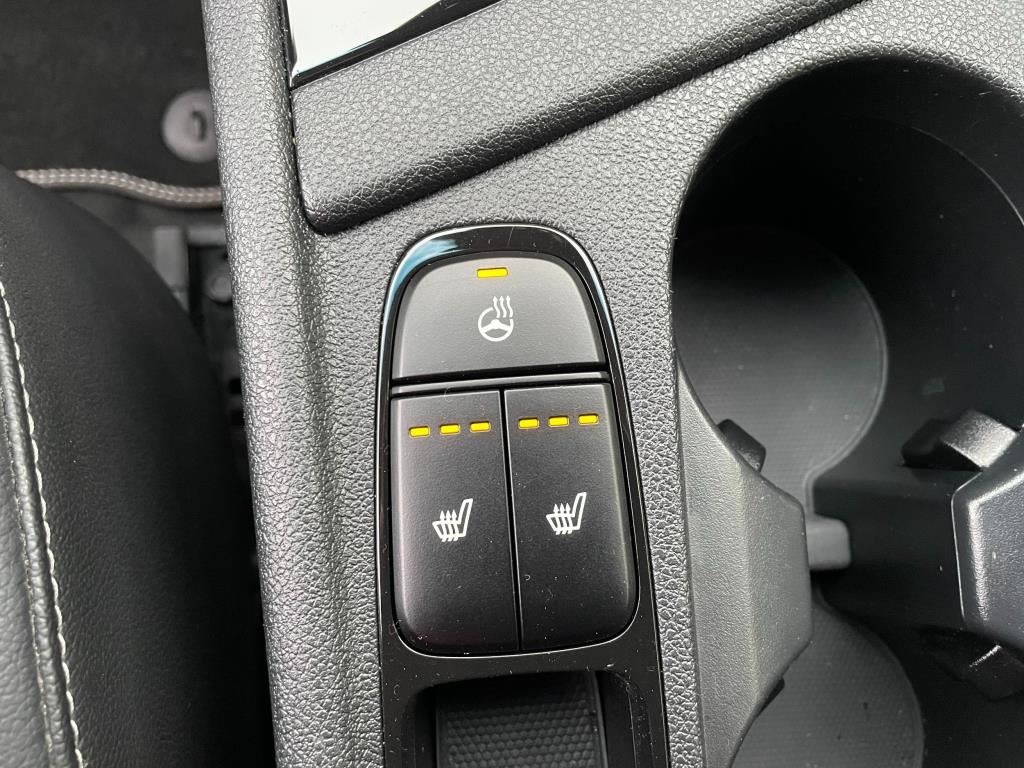Kia Niro 1.6 GDi Hybrid DynamicPlusLine (2019), foto 10