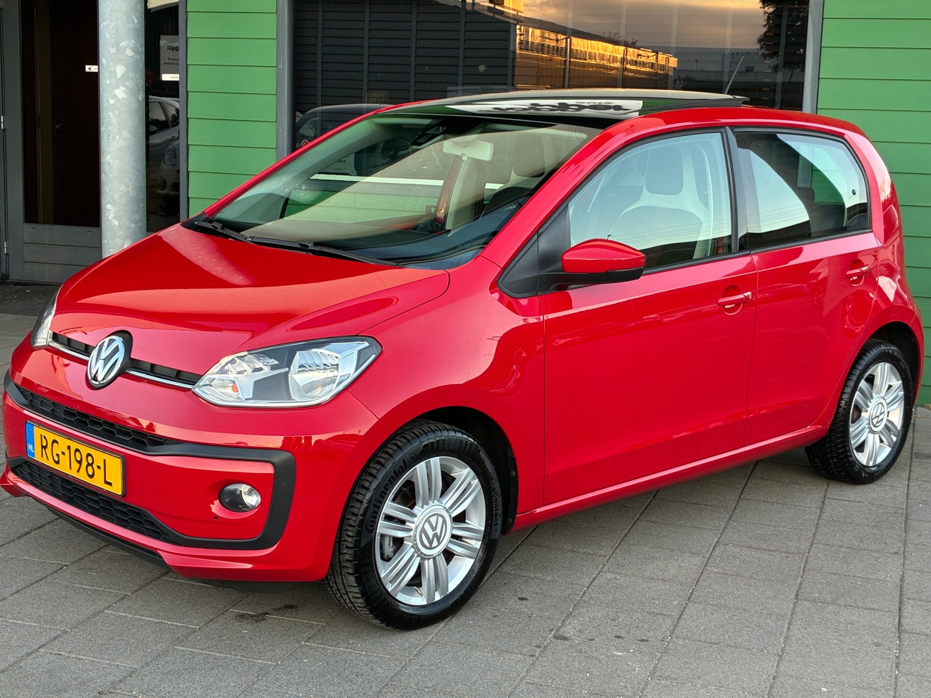 Volkswagen Up! 1.0 BMT high up (2017), foto 6