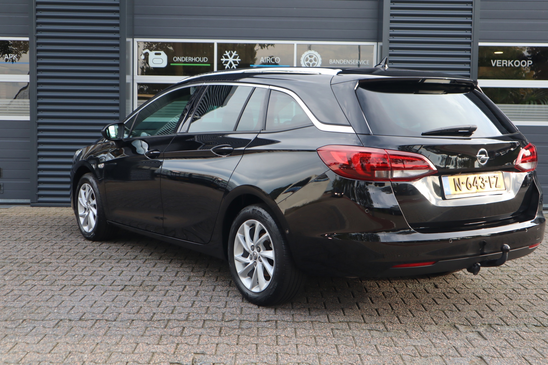 Opel Astra Sports Tourer 1.2 Business Elegance (2021), foto 7