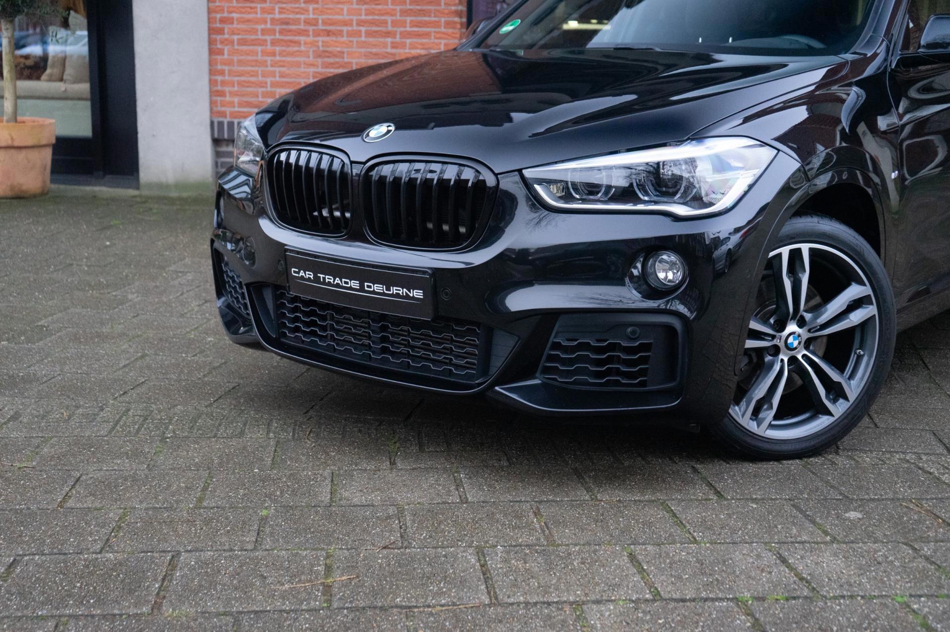 BMW X1 SDrive20i High Executive M Sport (2018), foto 3