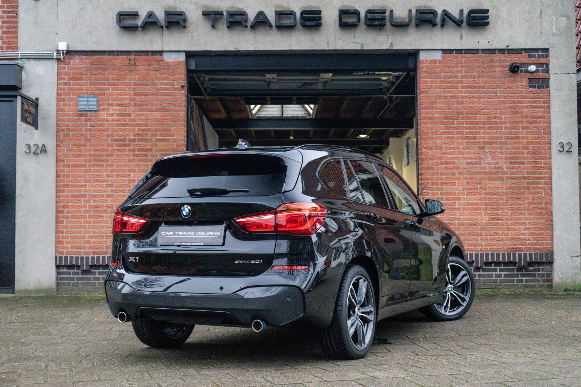 BMW X1 SDrive20i High Executive M Sport (2018), foto 4