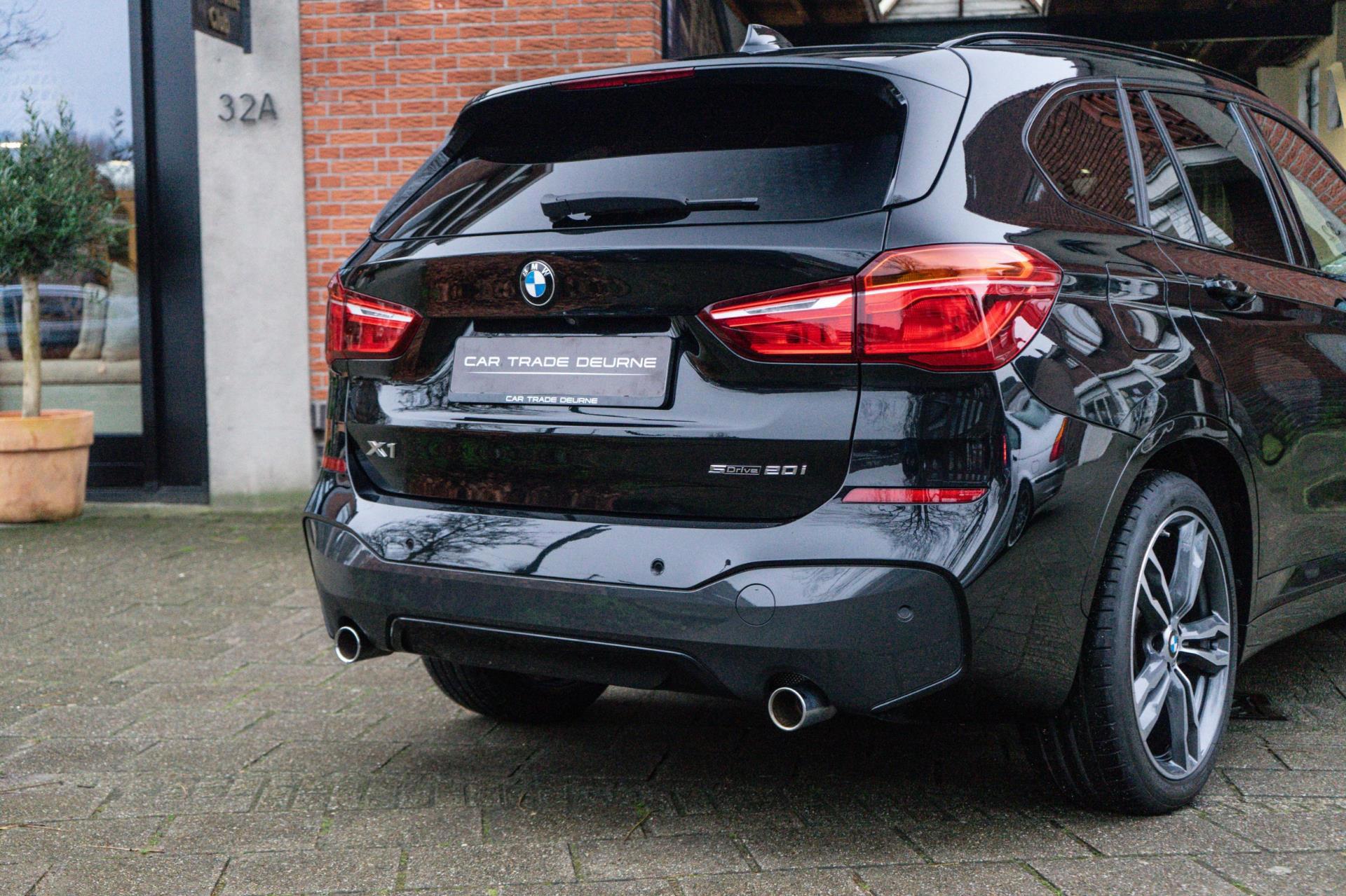 BMW X1 SDrive20i High Executive M Sport (2018), foto 10