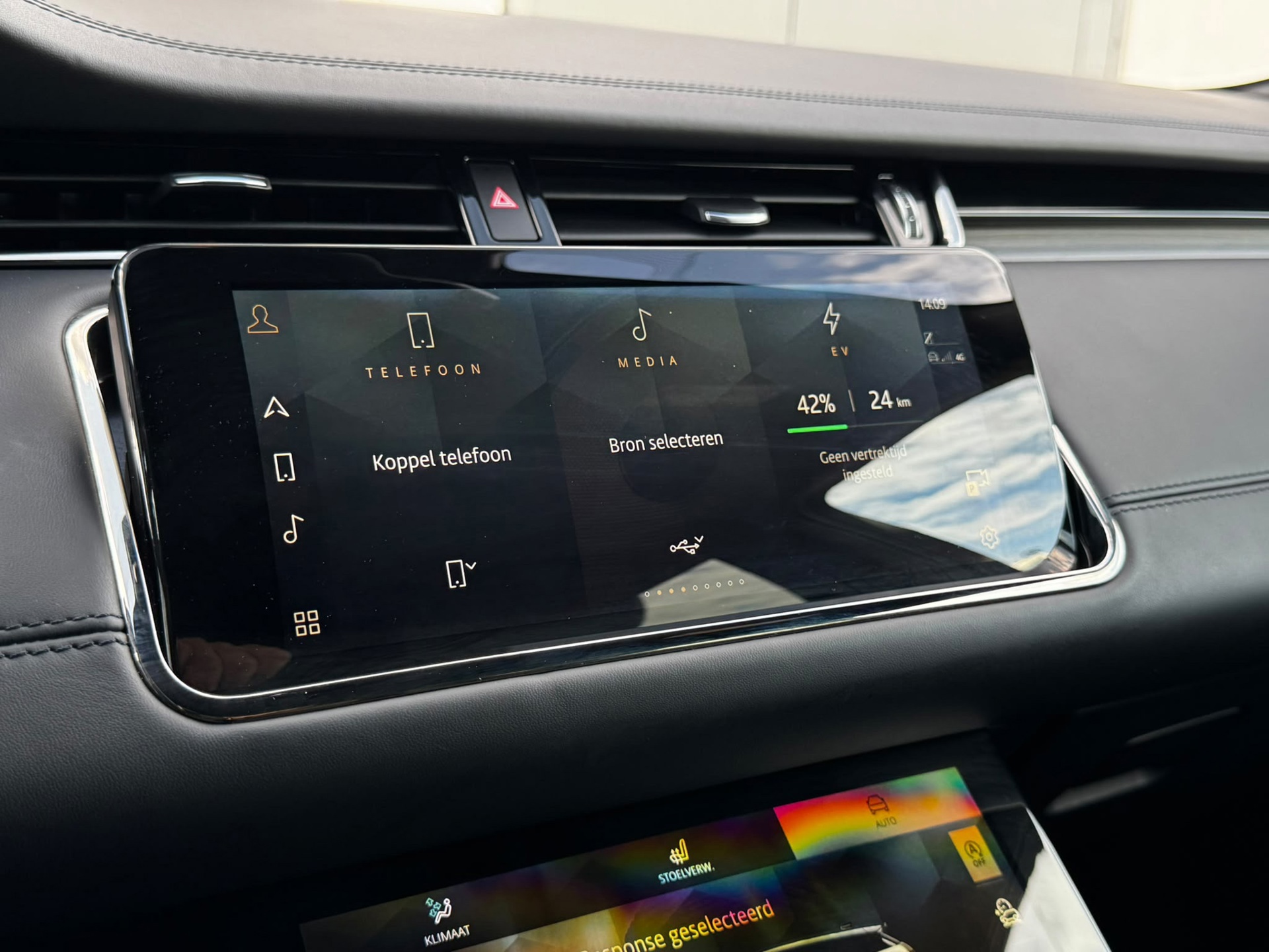 Land Rover Range Evoque 1.5 P300e AWD R-Dynamic Autobiography Alcantara (2023), foto 18