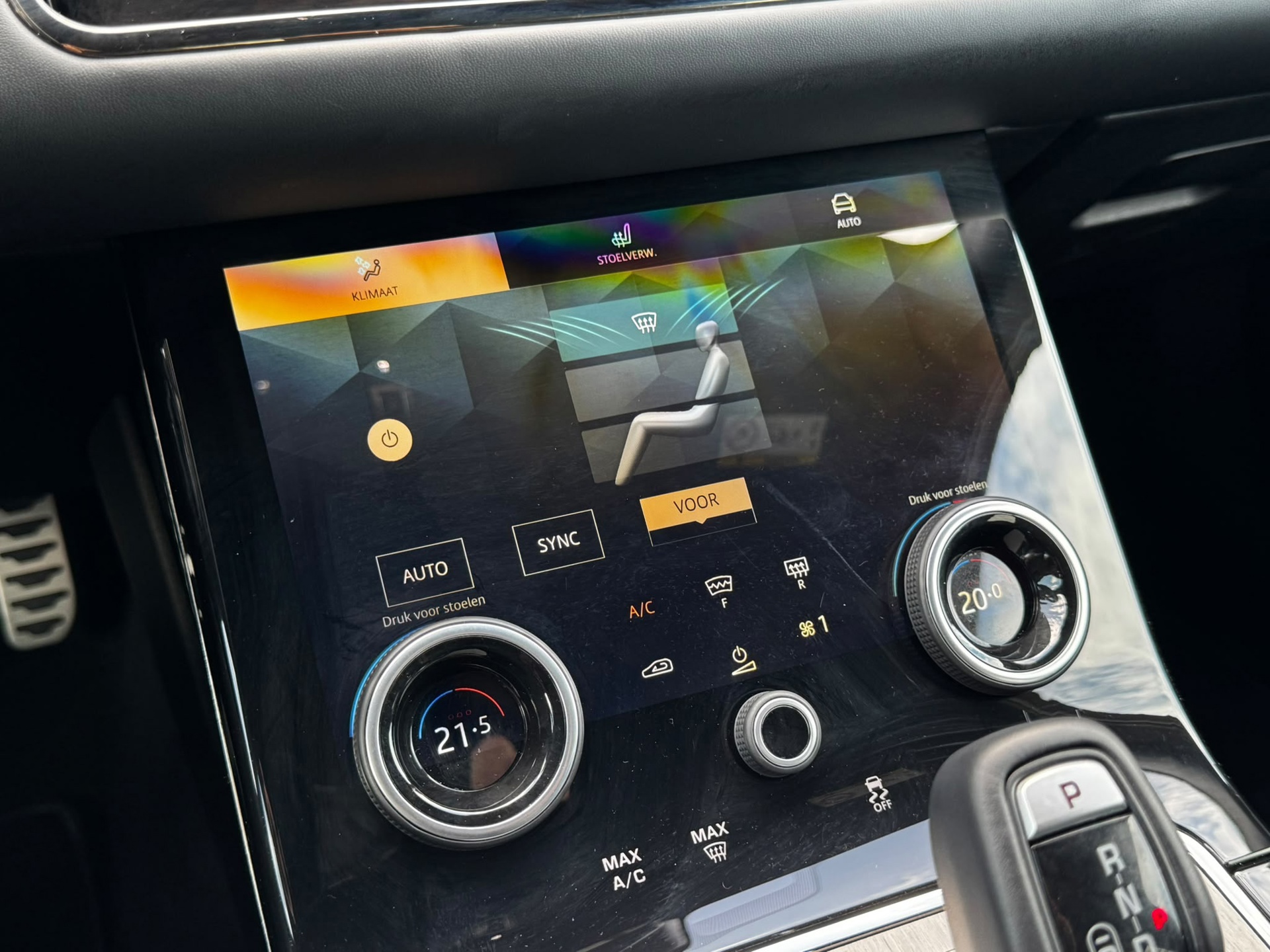 Land Rover Range Evoque 1.5 P300e AWD R-Dynamic Autobiography Alcantara (2023), foto 22