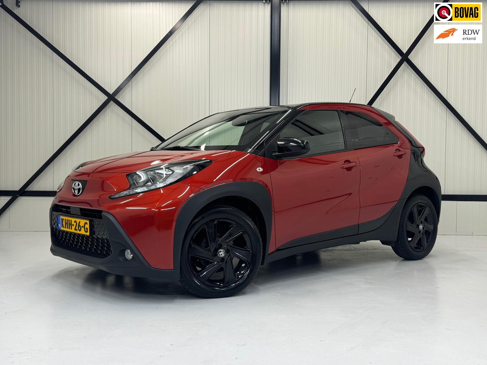Toyota Aygo X 1.0 VVT-i S-CVT first (2022), foto 1
