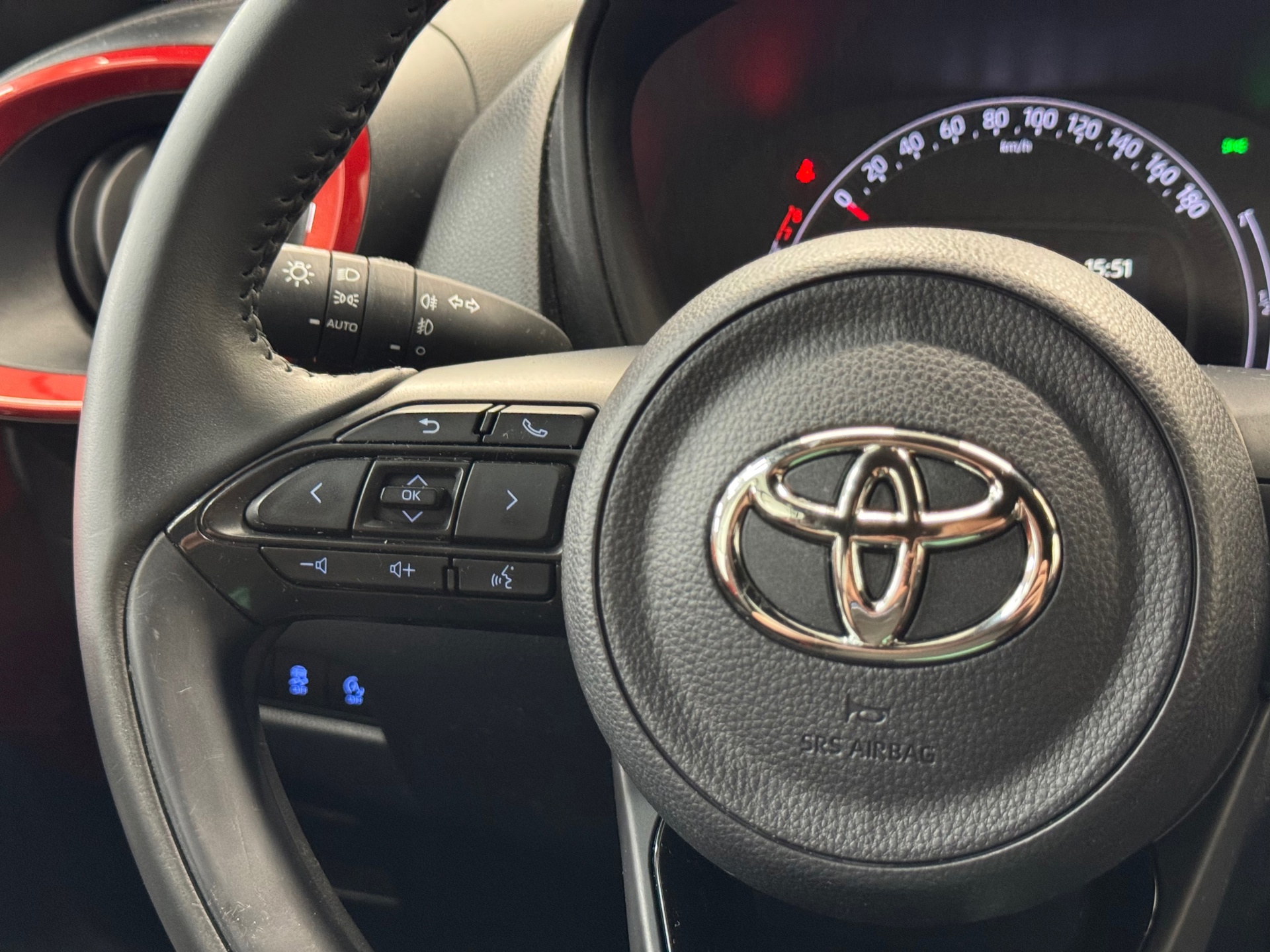 Toyota Aygo X 1.0 VVT-i S-CVT first (2022), foto 11
