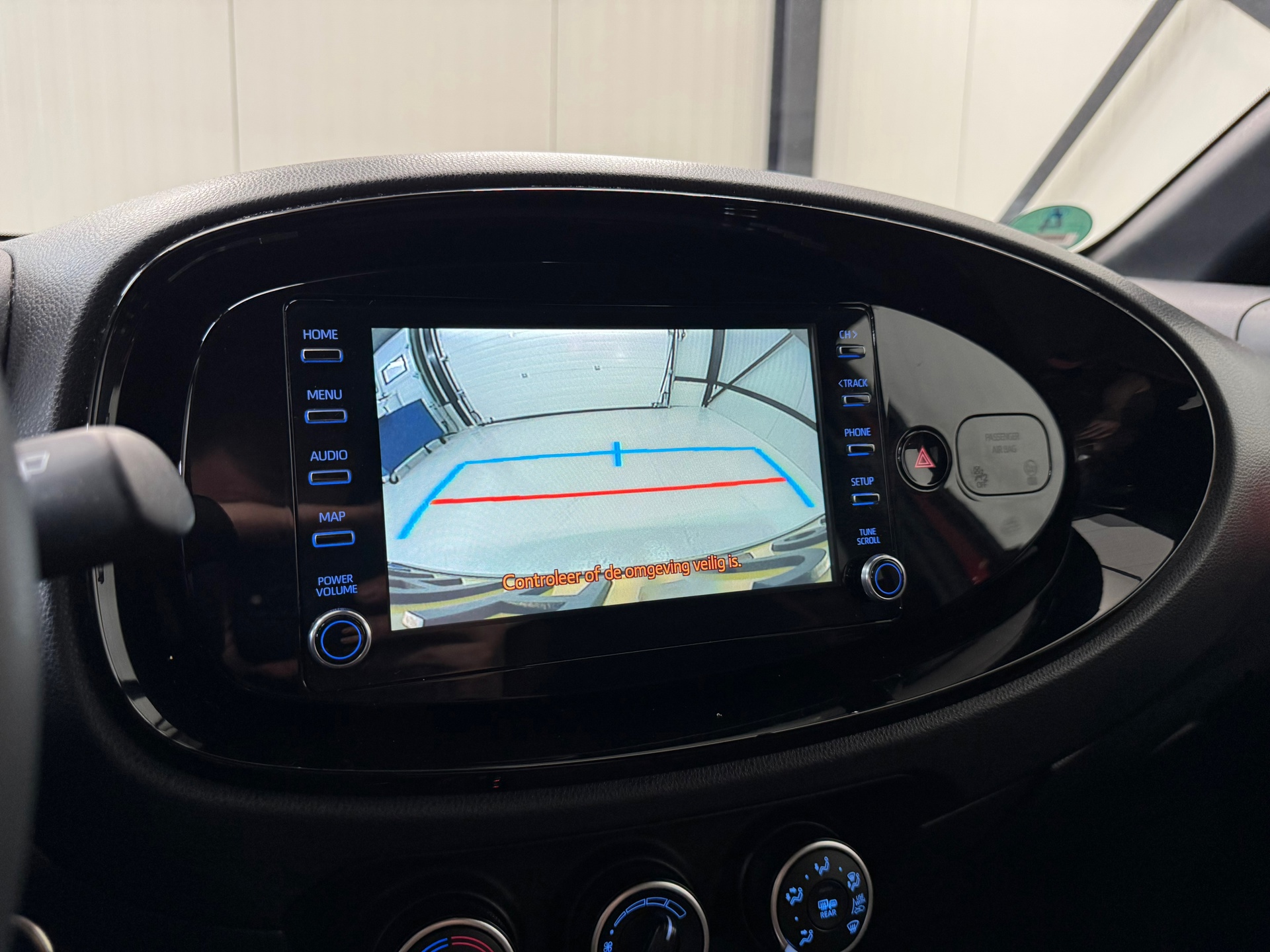 Toyota Aygo X 1.0 VVT-i S-CVT first (2022), foto 18