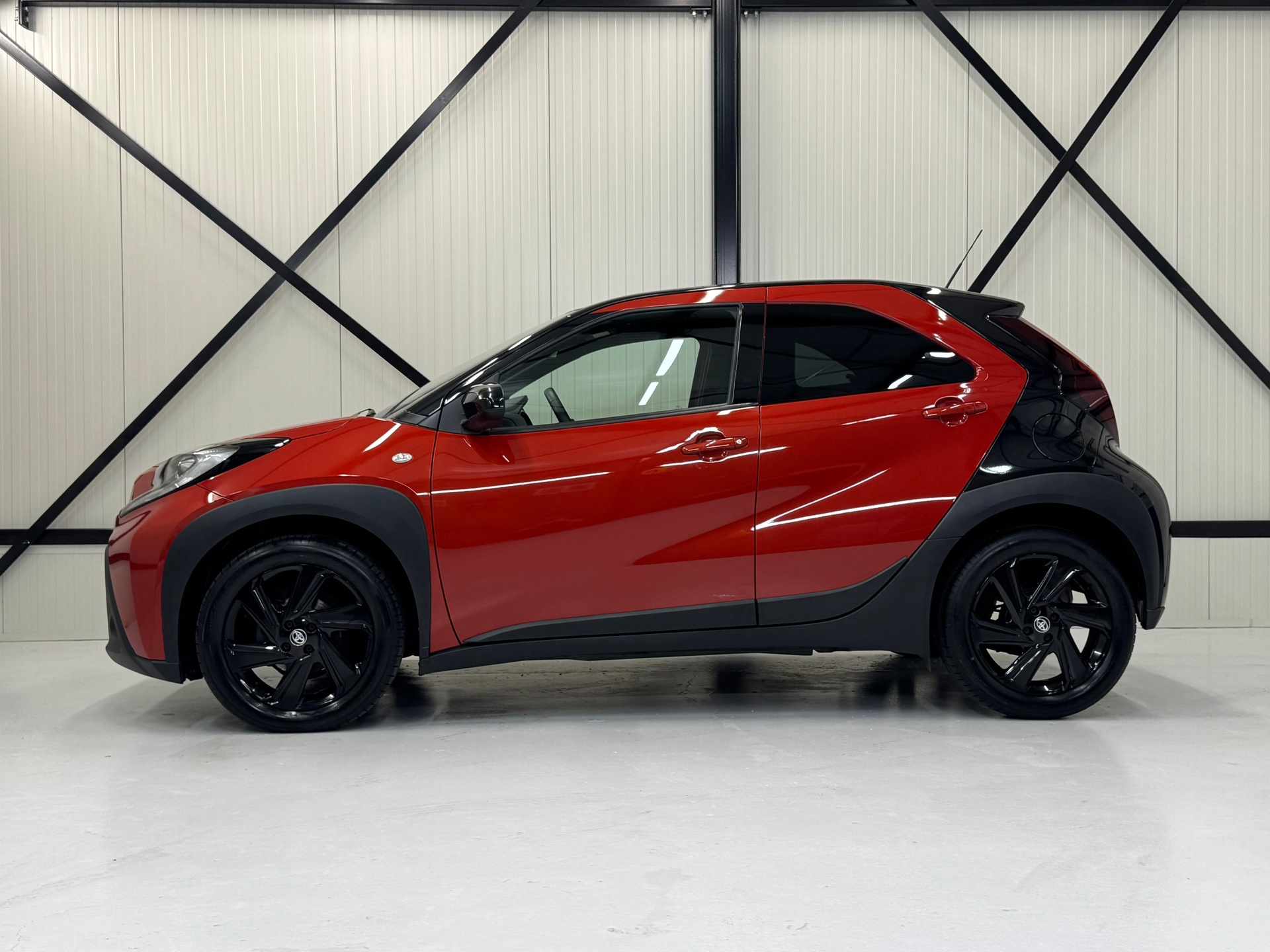 Toyota Aygo X 1.0 VVT-i S-CVT first (2022), foto 8