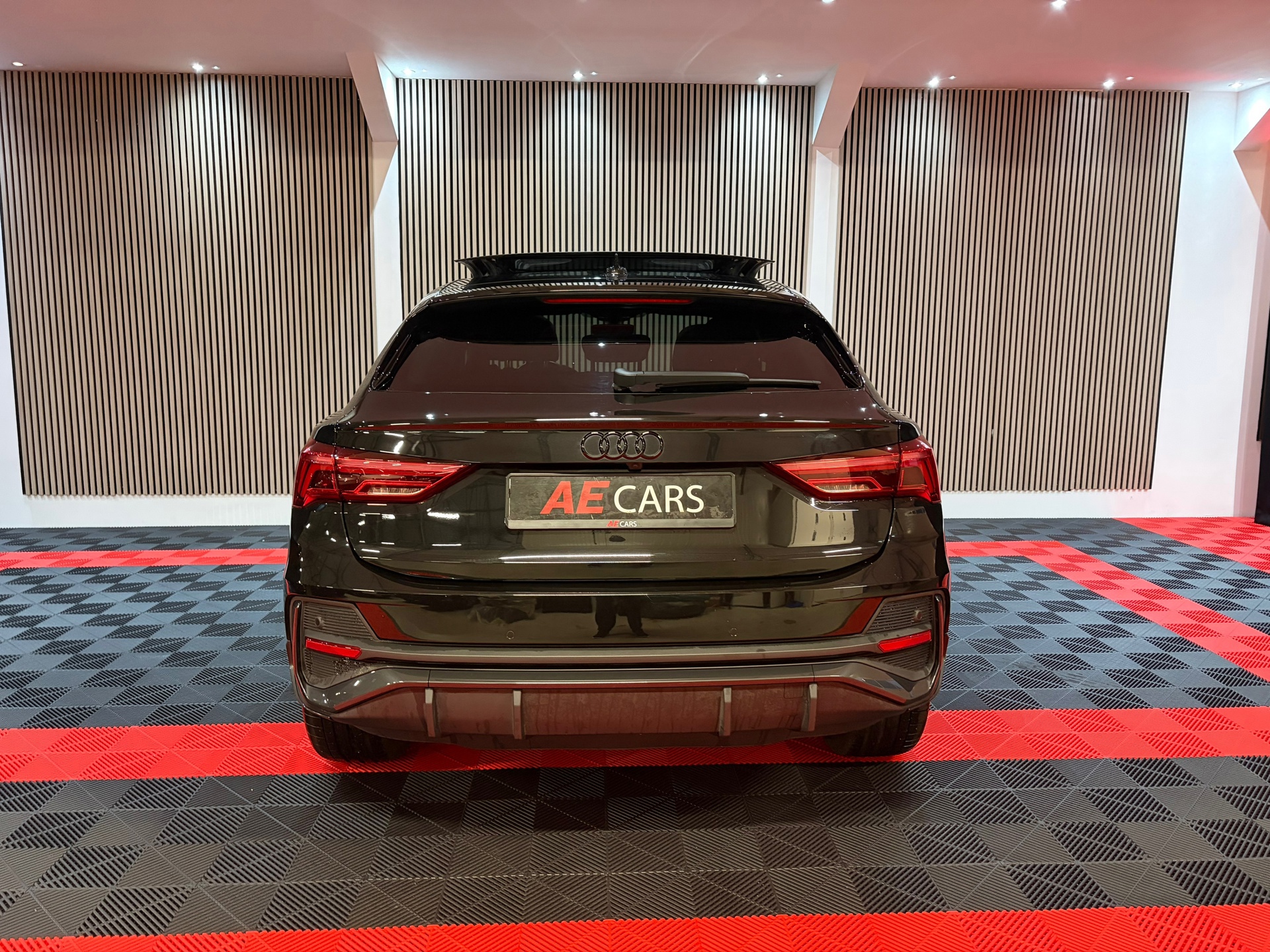Audi Q3 Sportback 45 TFSI e S edition Competition S-Line (2023), foto 15