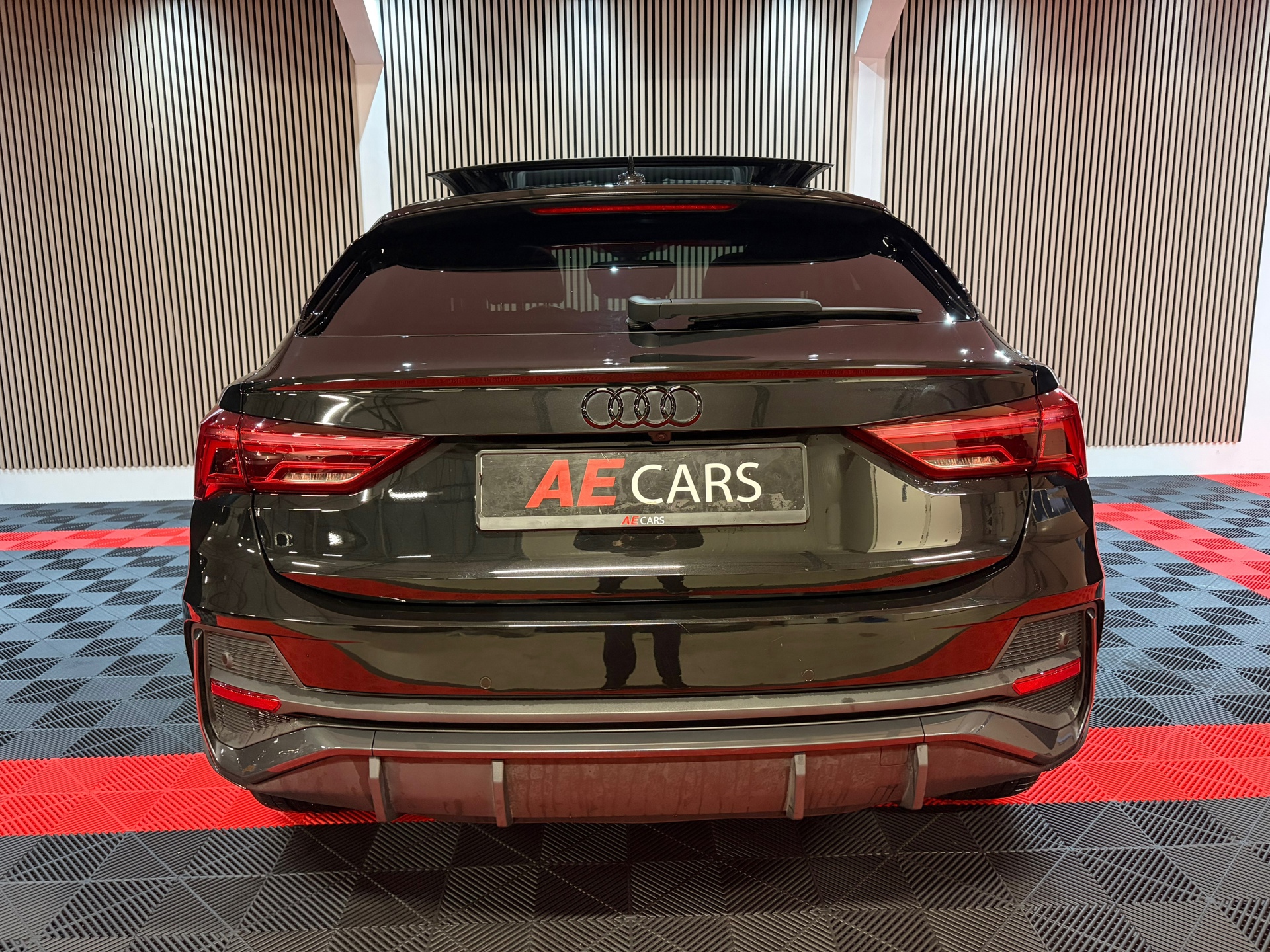 Audi Q3 Sportback 45 TFSI e S edition Competition S-Line (2023), foto 16