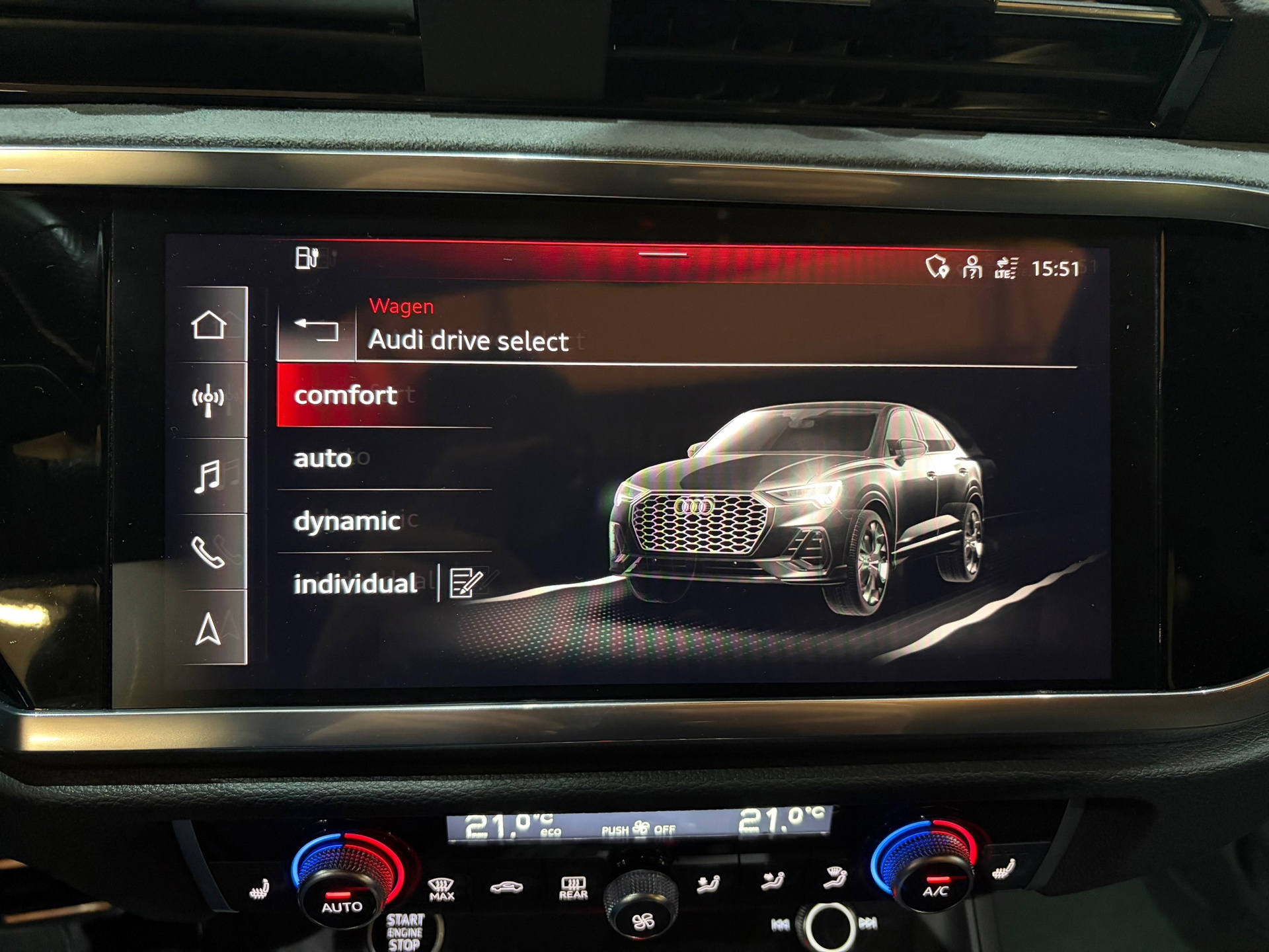 Audi Q3 Sportback 45 TFSI e S edition Competition S-Line (2023), foto 29