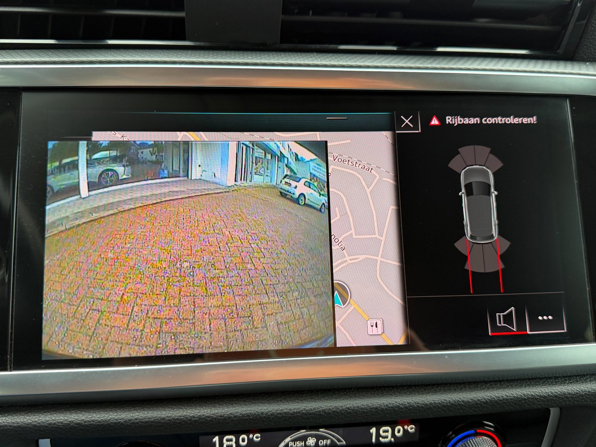 Audi Q3 40 TFSI quattro Pro Line S (2019), foto 11