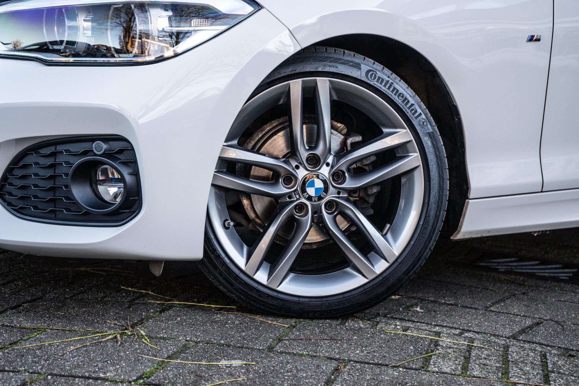 BMW 1-Serie 118i High Executive M-Sport (2016), foto 5