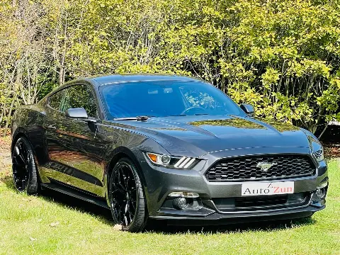 Ford Mustang Fastback 2.3 EcoBoost Premium (2016)