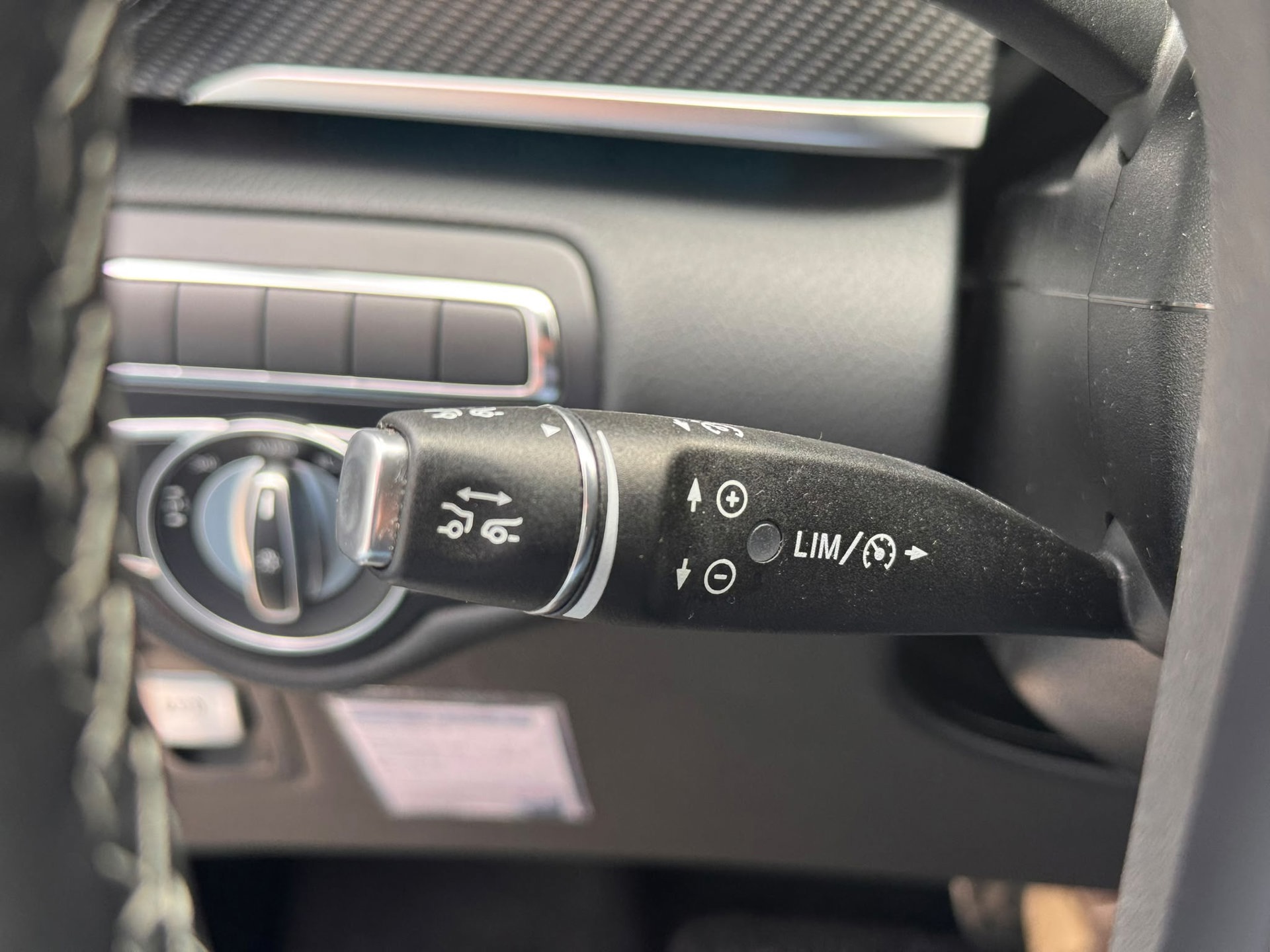 Mercedes-Benz V-klasse 300d AMG Lang DC (2022), foto 17