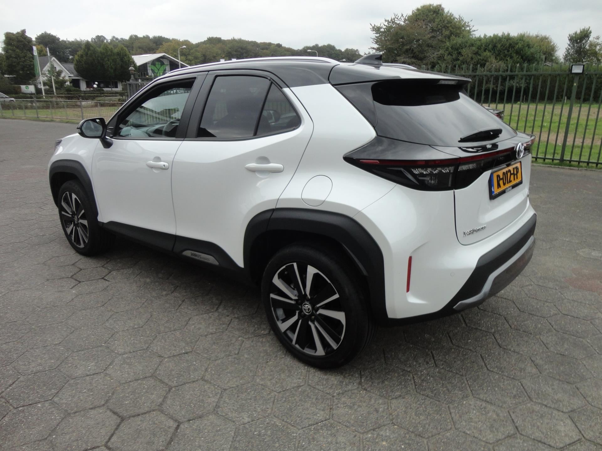 Toyota Yaris Cross 1.5 Hybrid Launch Edition (2022), foto 4