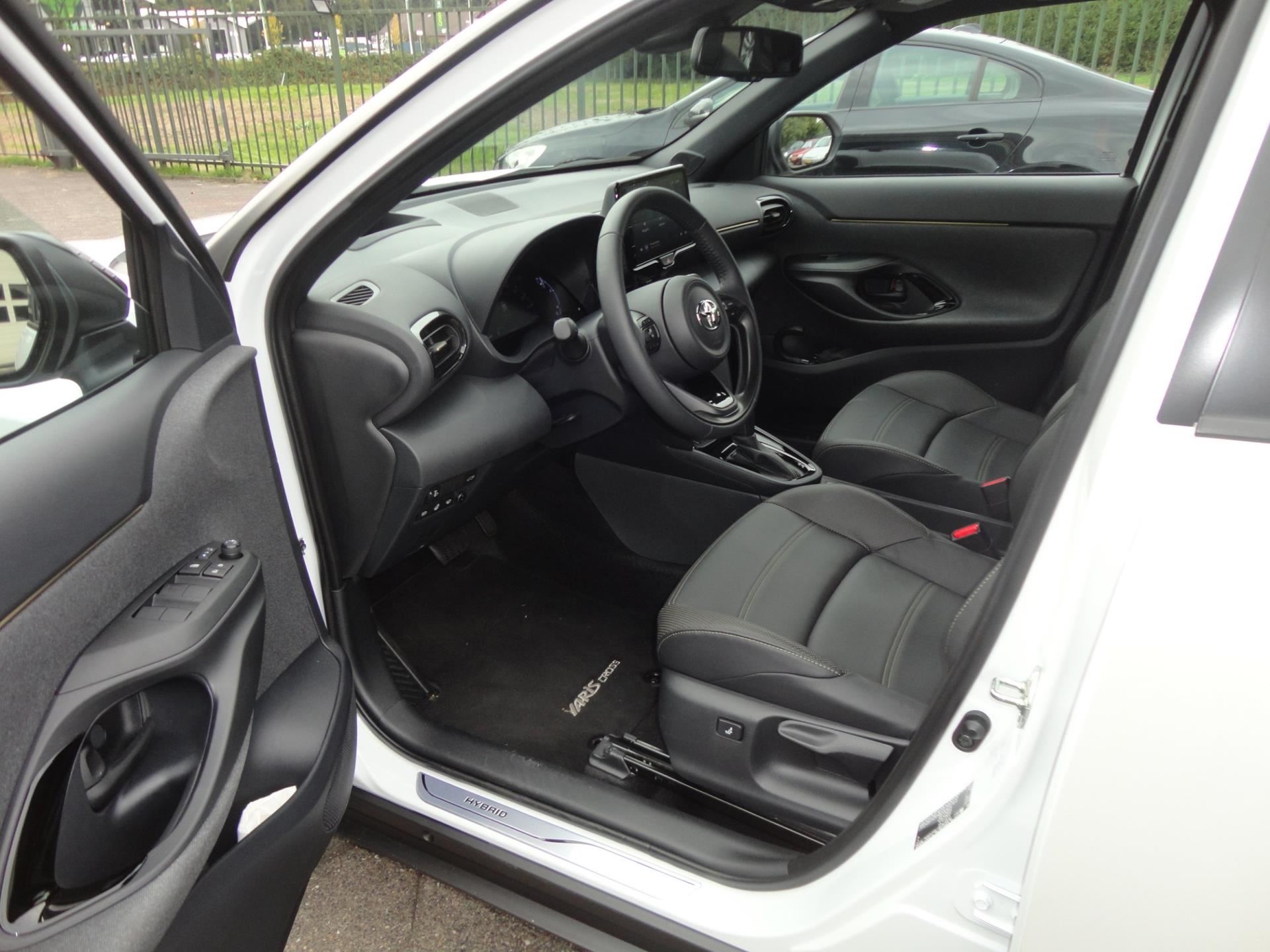 Toyota Yaris Cross 1.5 Hybrid Launch Edition (2022), foto 7