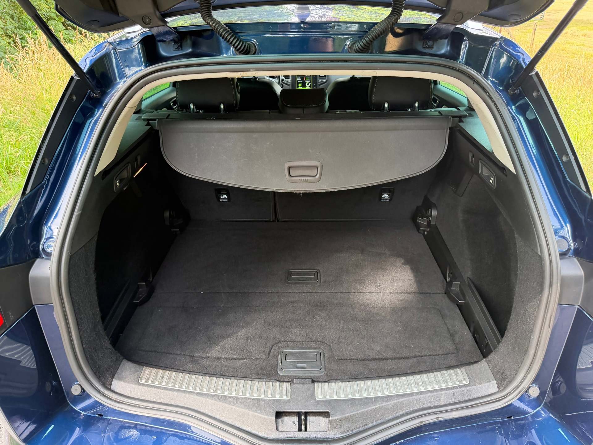 Renault Mégane Estate 1.6 TCe GT (2017), foto 12