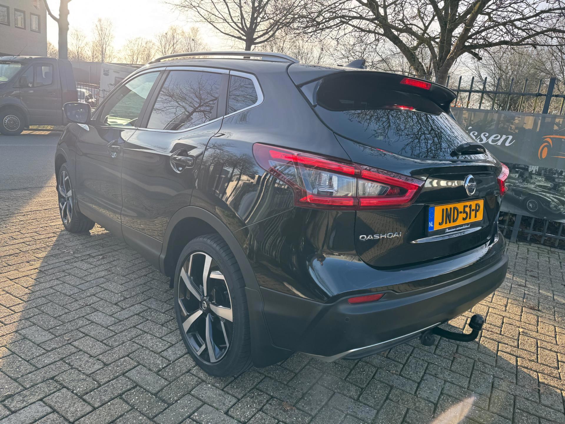 Nissan Qashqai 1.2 Tekna exclusive (2018), foto 12